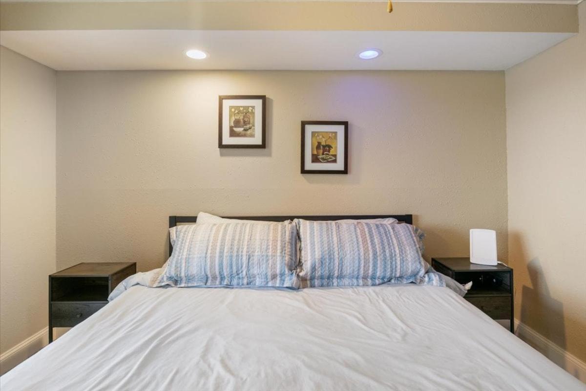 Cozy Pet-Friendly Condo w/ Pool