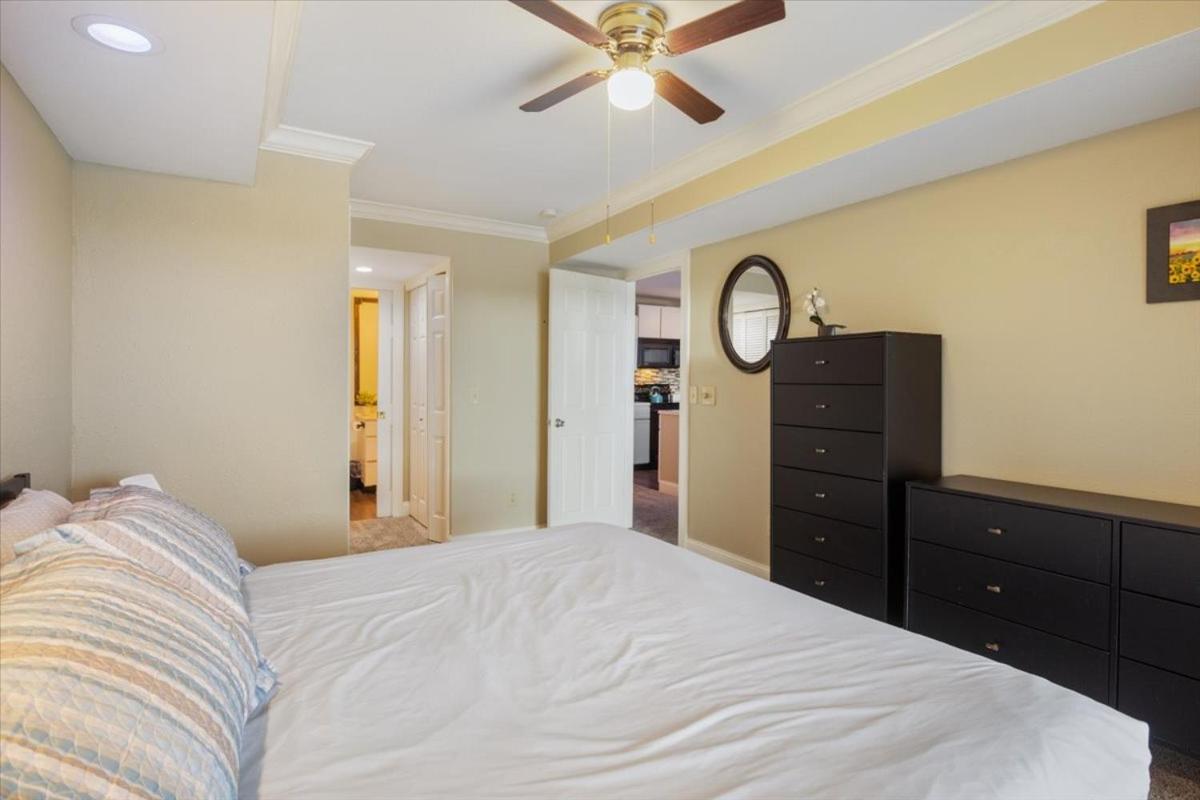 Cozy Pet-Friendly Condo w/ Pool