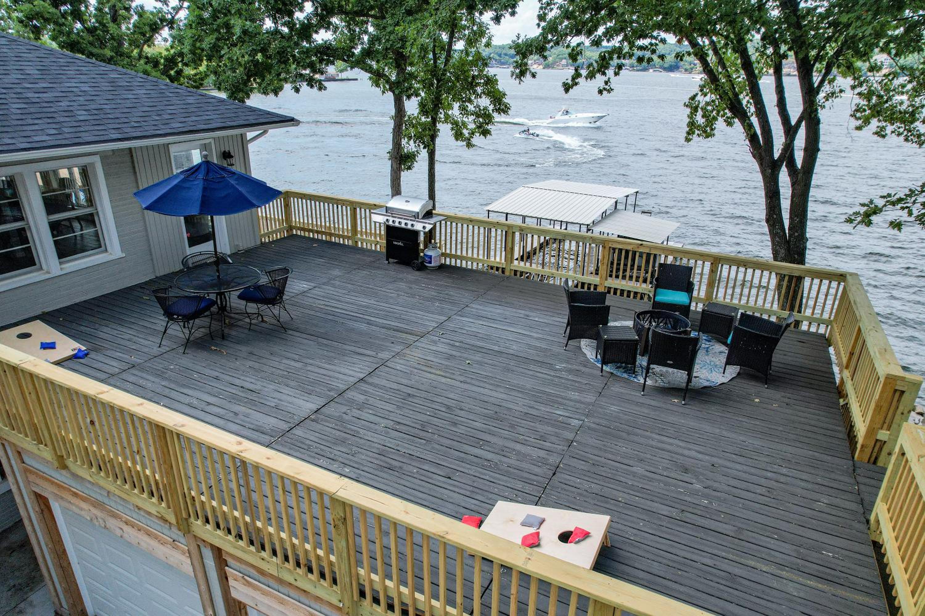 Amazing Decks, Sunsets & Lake Days
