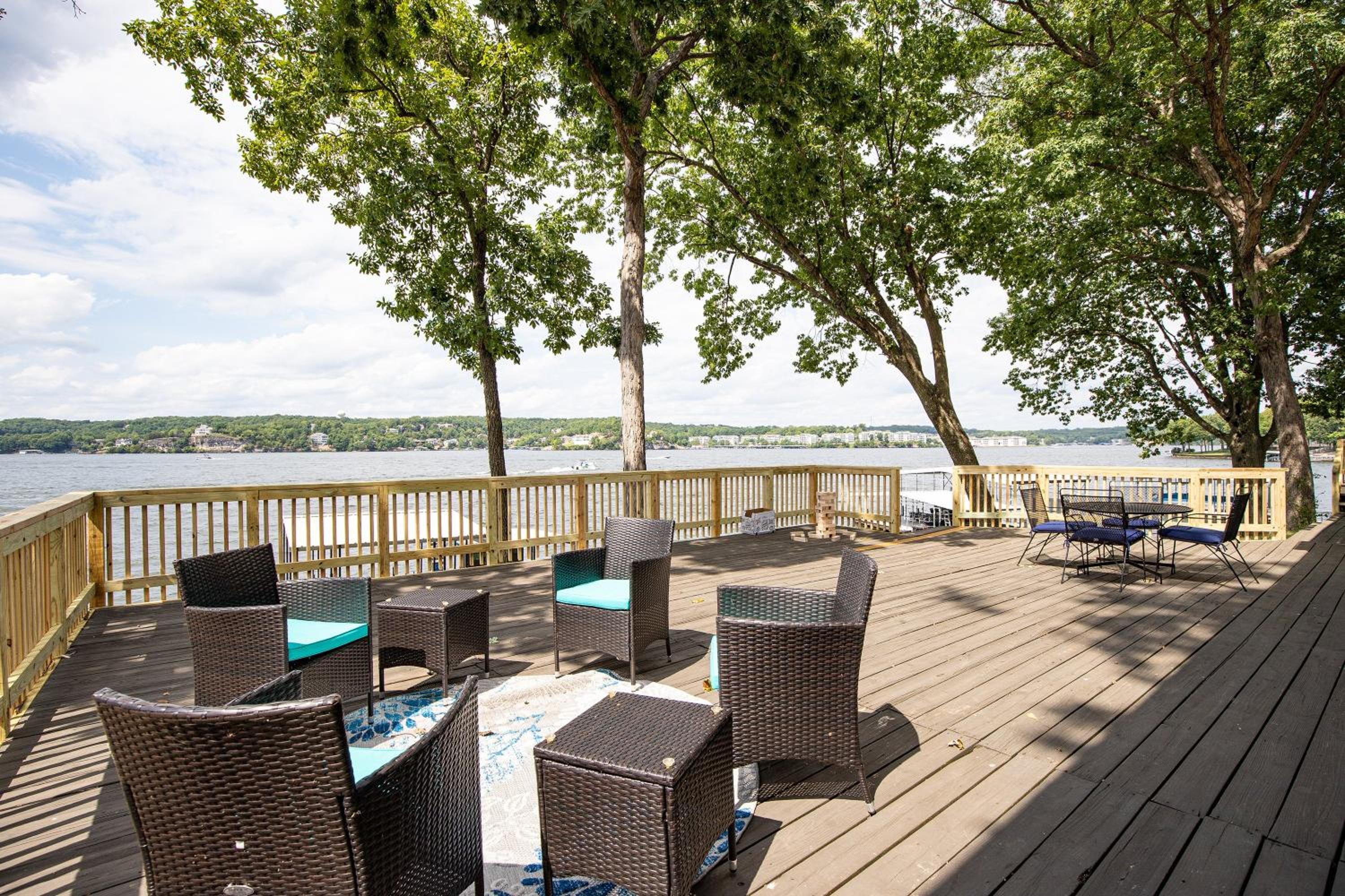 Amazing Decks, Sunsets & Lake Days