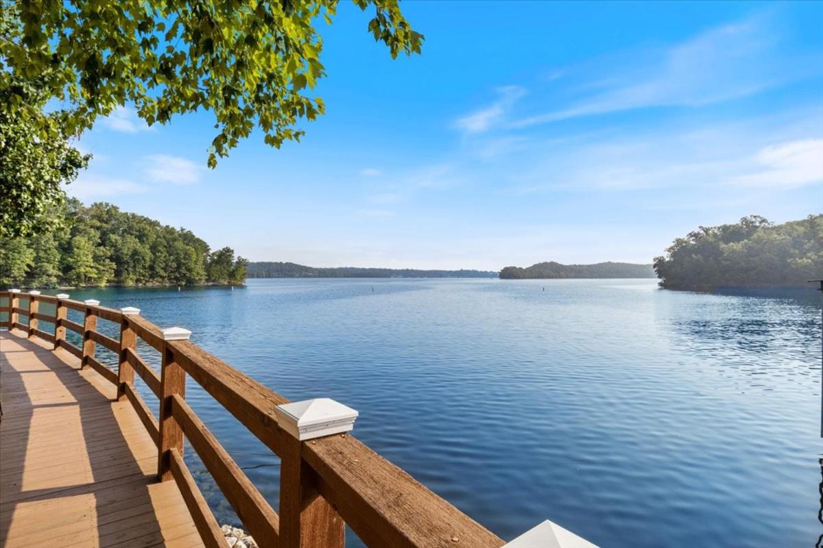 Family Fun at Lake Vibin' Lazy Days Osage Beach w/ 2 Pools, Playground, Games & Calm Water
