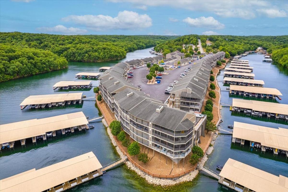 Family Fun at Lake Vibin' Lazy Days Osage Beach w/ 2 Pools, Playground, Games & Calm Water