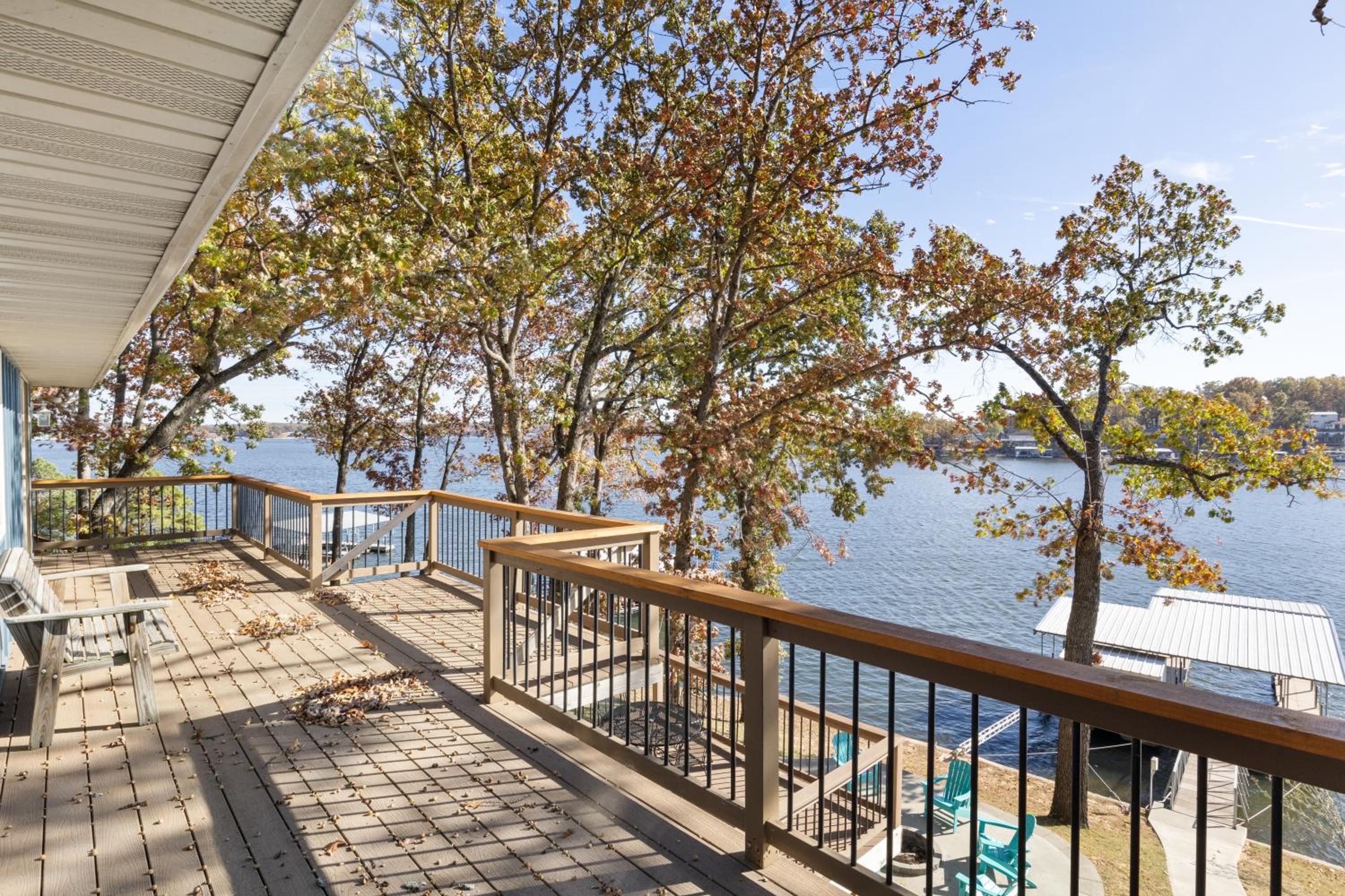 Expansive Decks, Firepit, Stunning Views All Over