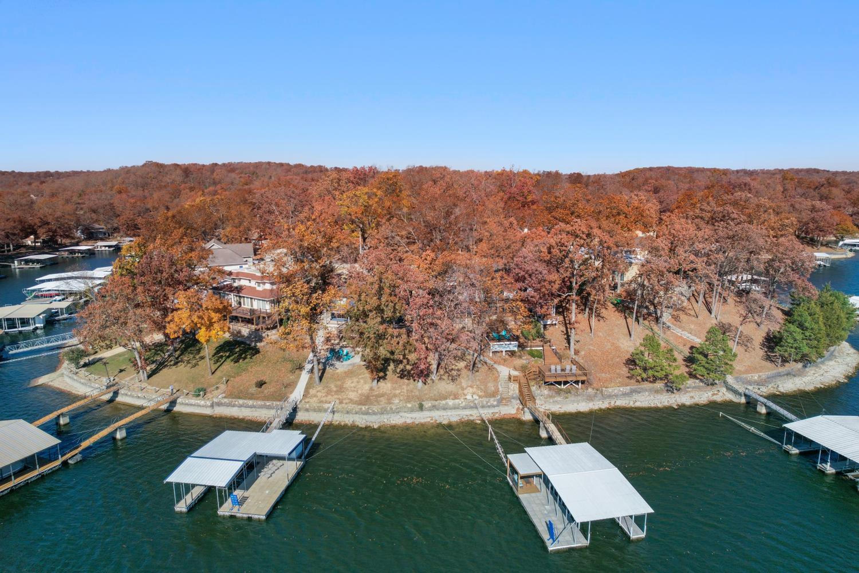 Expansive Decks, Firepit, Stunning Views All Over