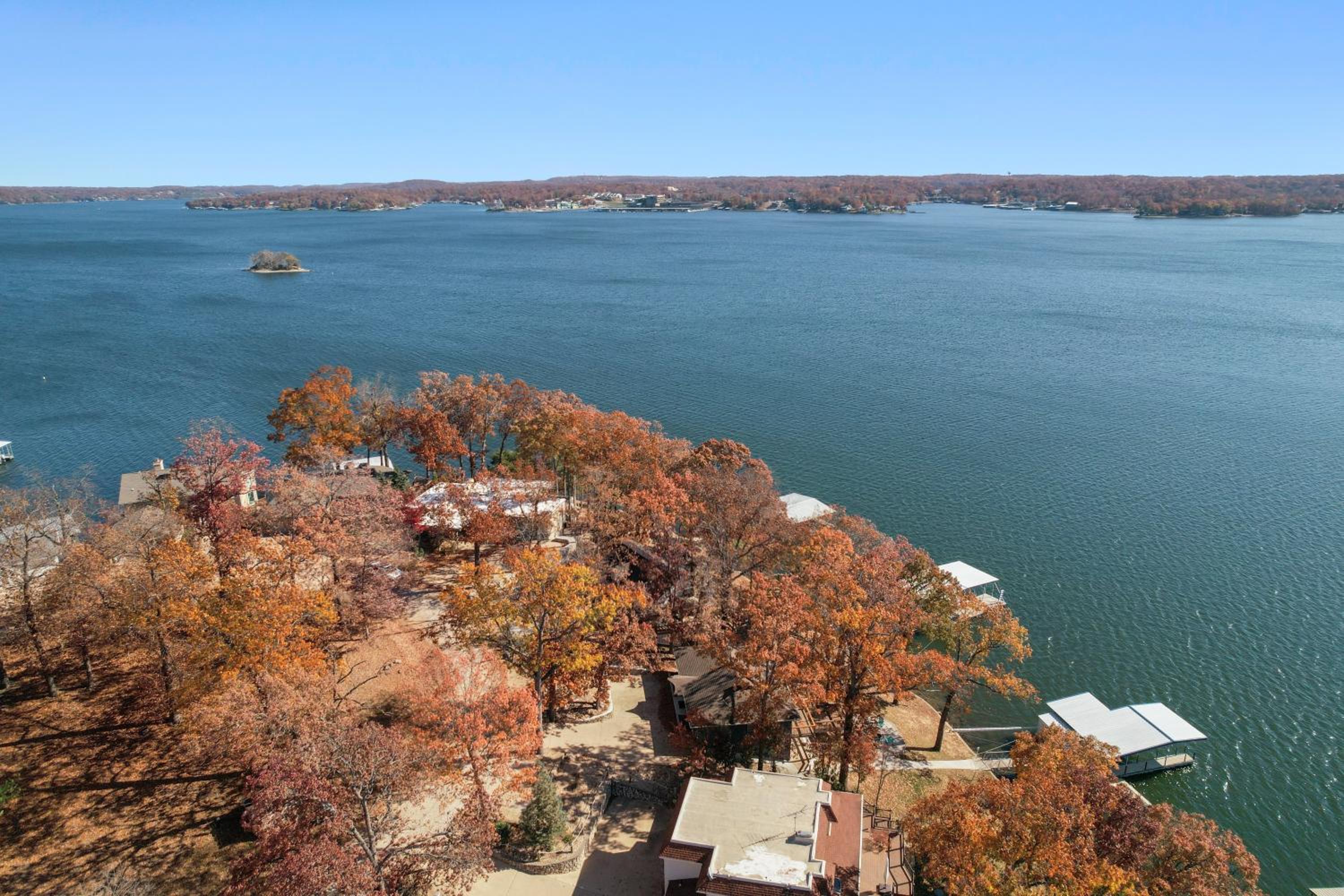 Expansive Decks, Firepit, Stunning Views All Over