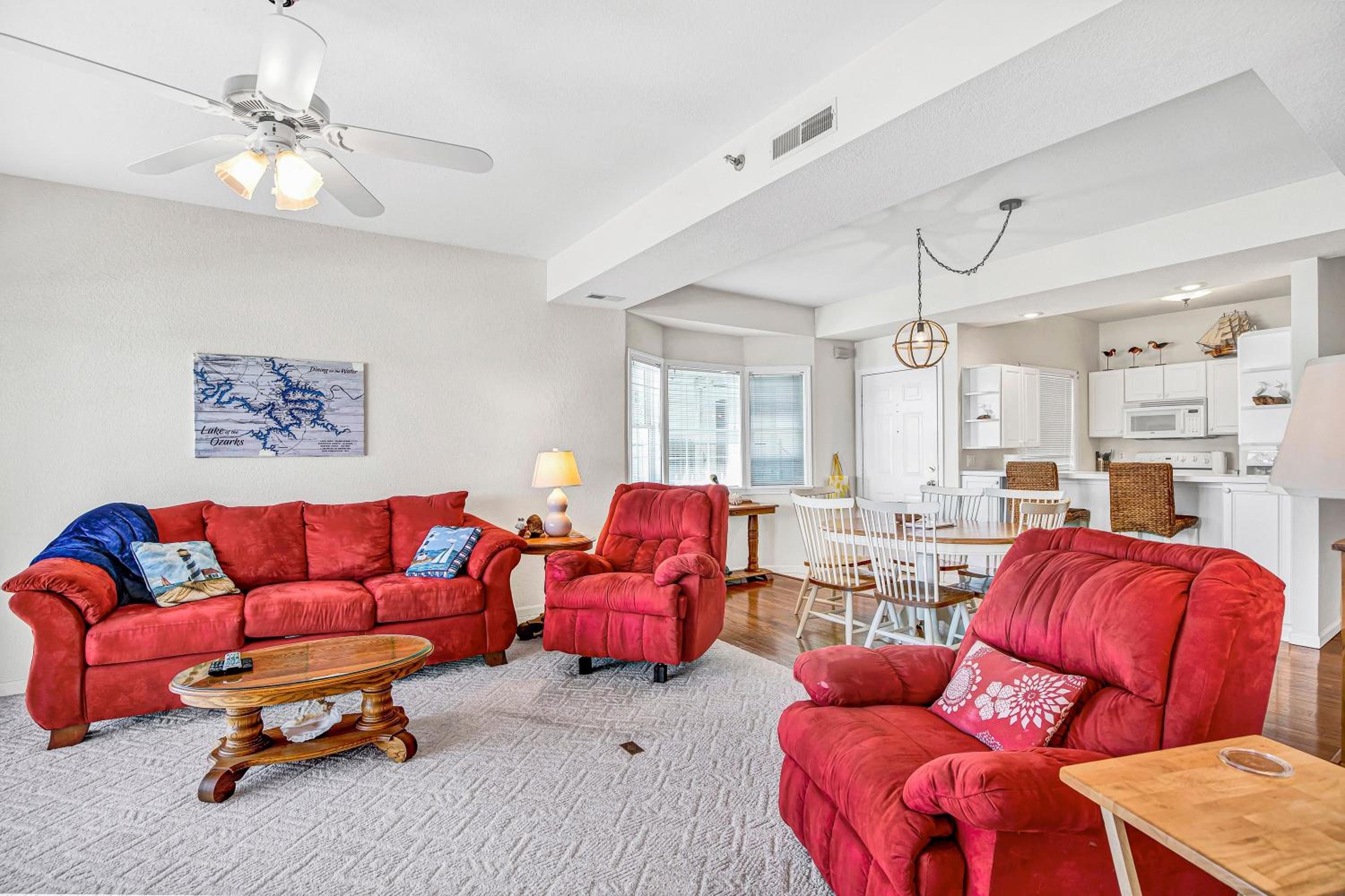Breathtaking Views - Two Pools - Enclosed Balcony