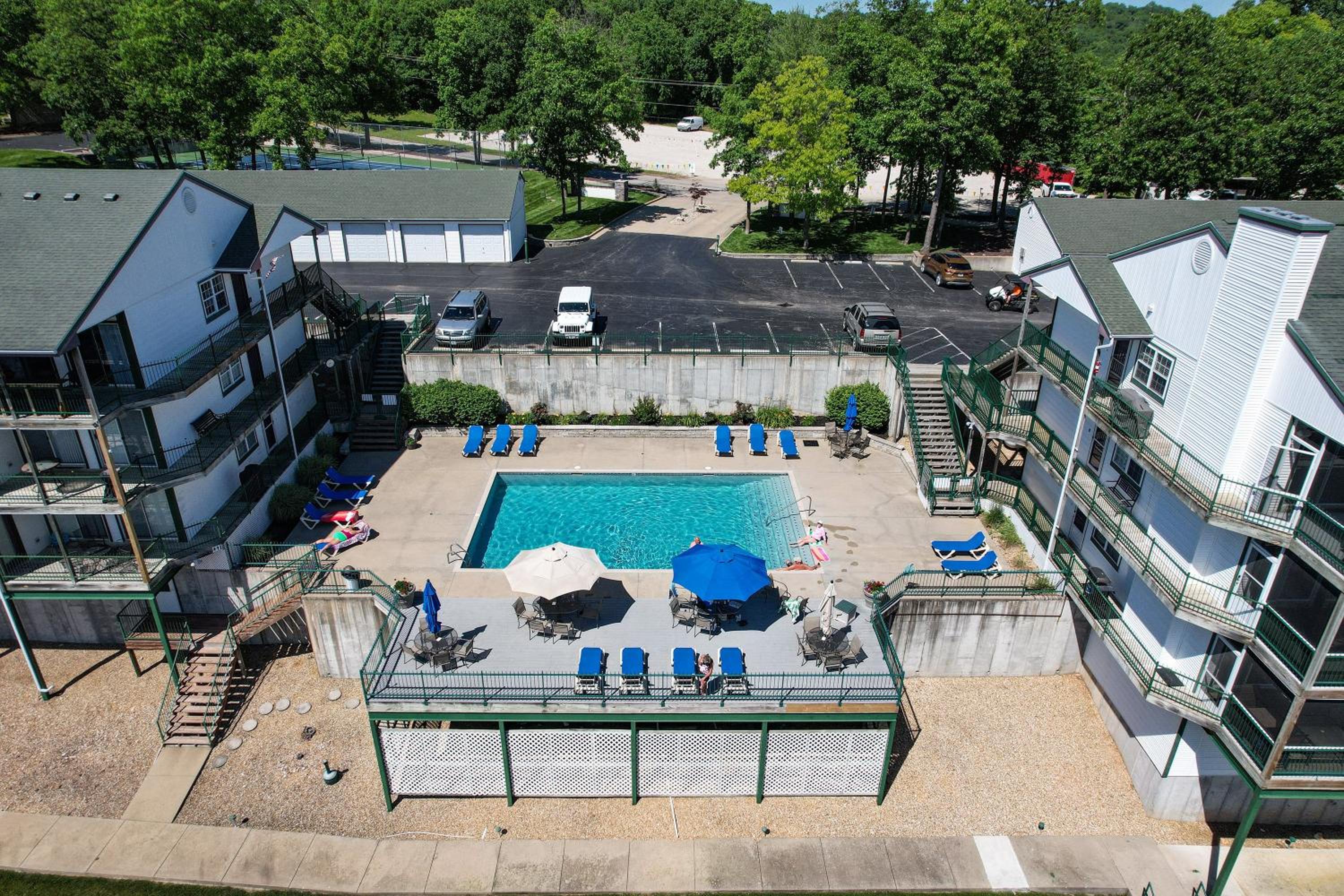 Breathtaking Views - Two Pools - Enclosed Balcony