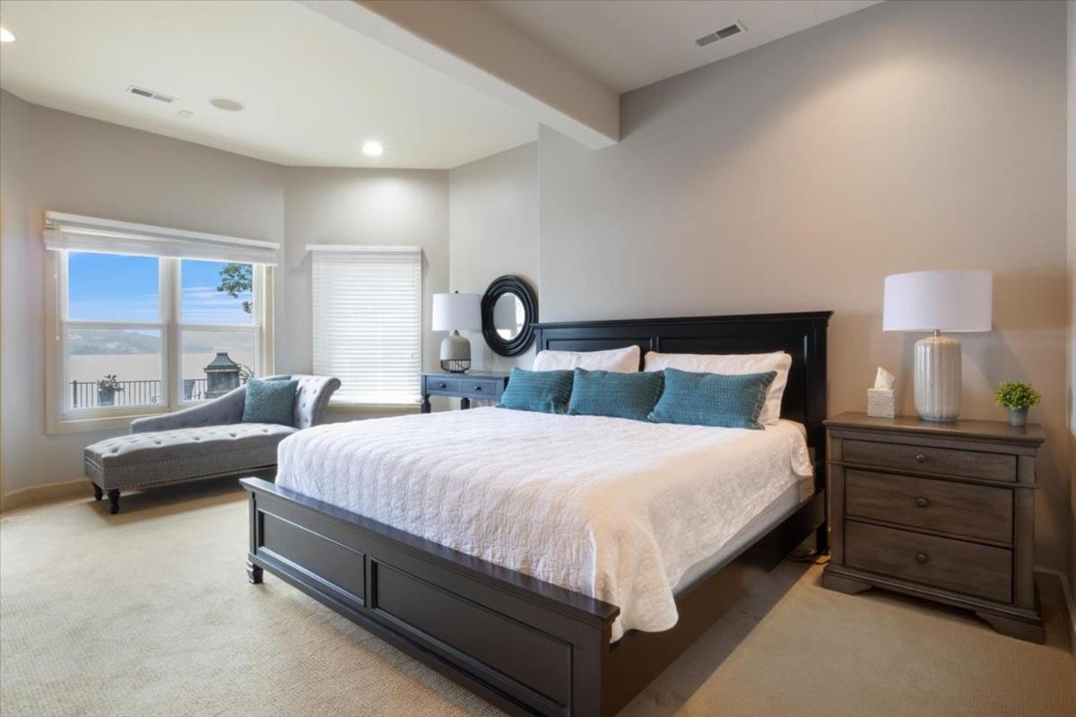 Luxury Lakefront Escape w/ Heated Pool, Hot Tub & Theater