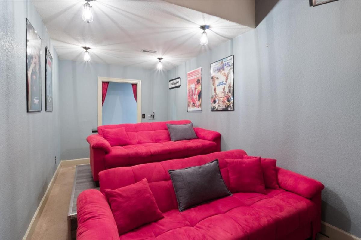 Luxury Lakefront Escape w/ Heated Pool, Hot Tub & Theater