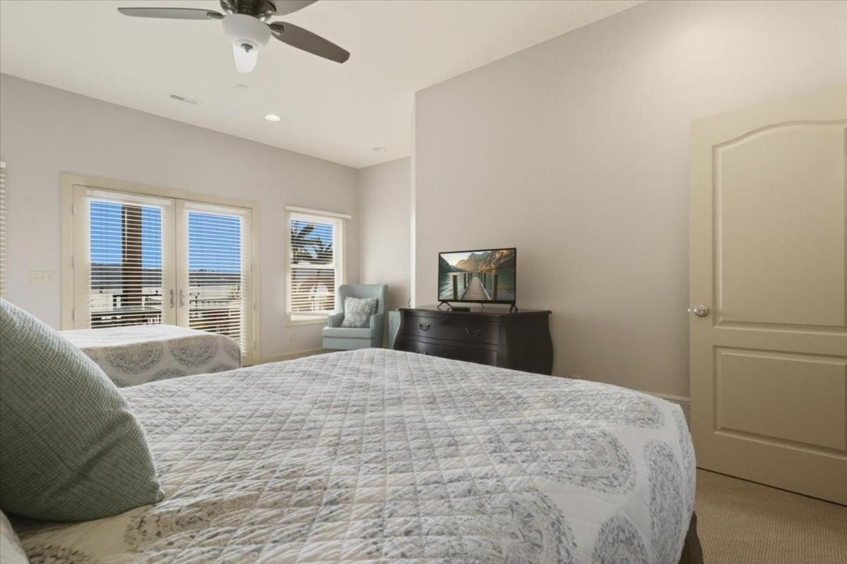 Luxury Lakefront Escape w/ Heated Pool, Hot Tub & Theater