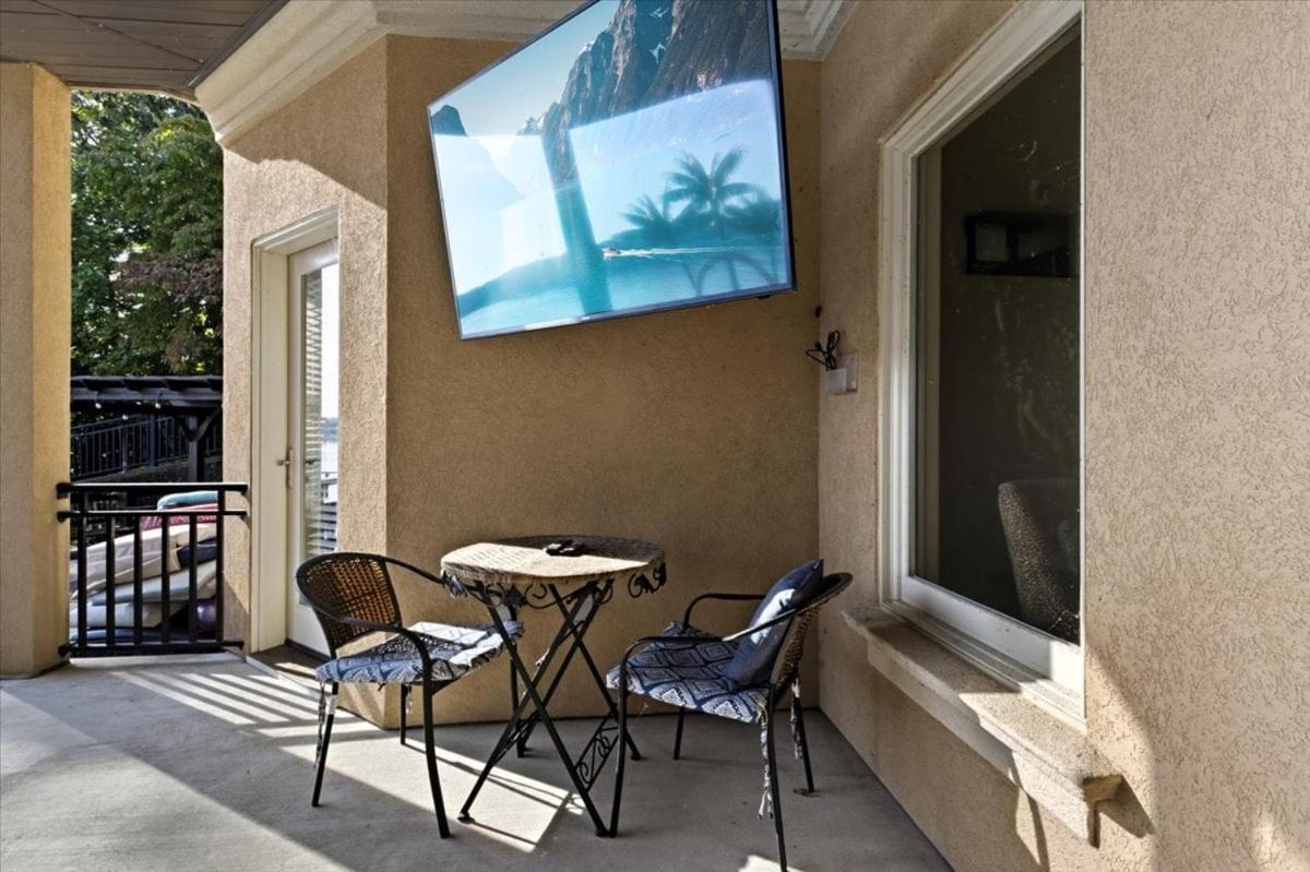 Luxury Lakefront Escape w/ Heated Pool, Hot Tub & Theater
