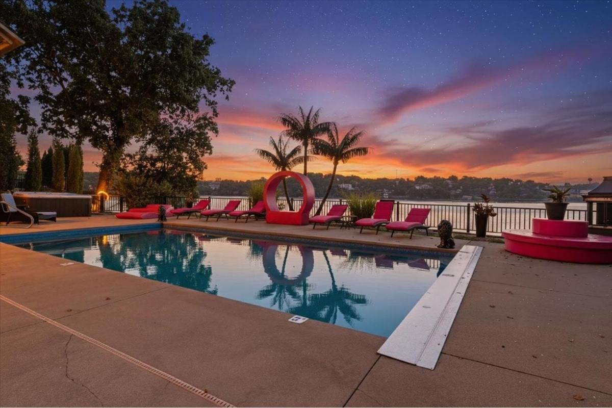 Luxury Lakefront Escape w/ Heated Pool, Hot Tub & Theater