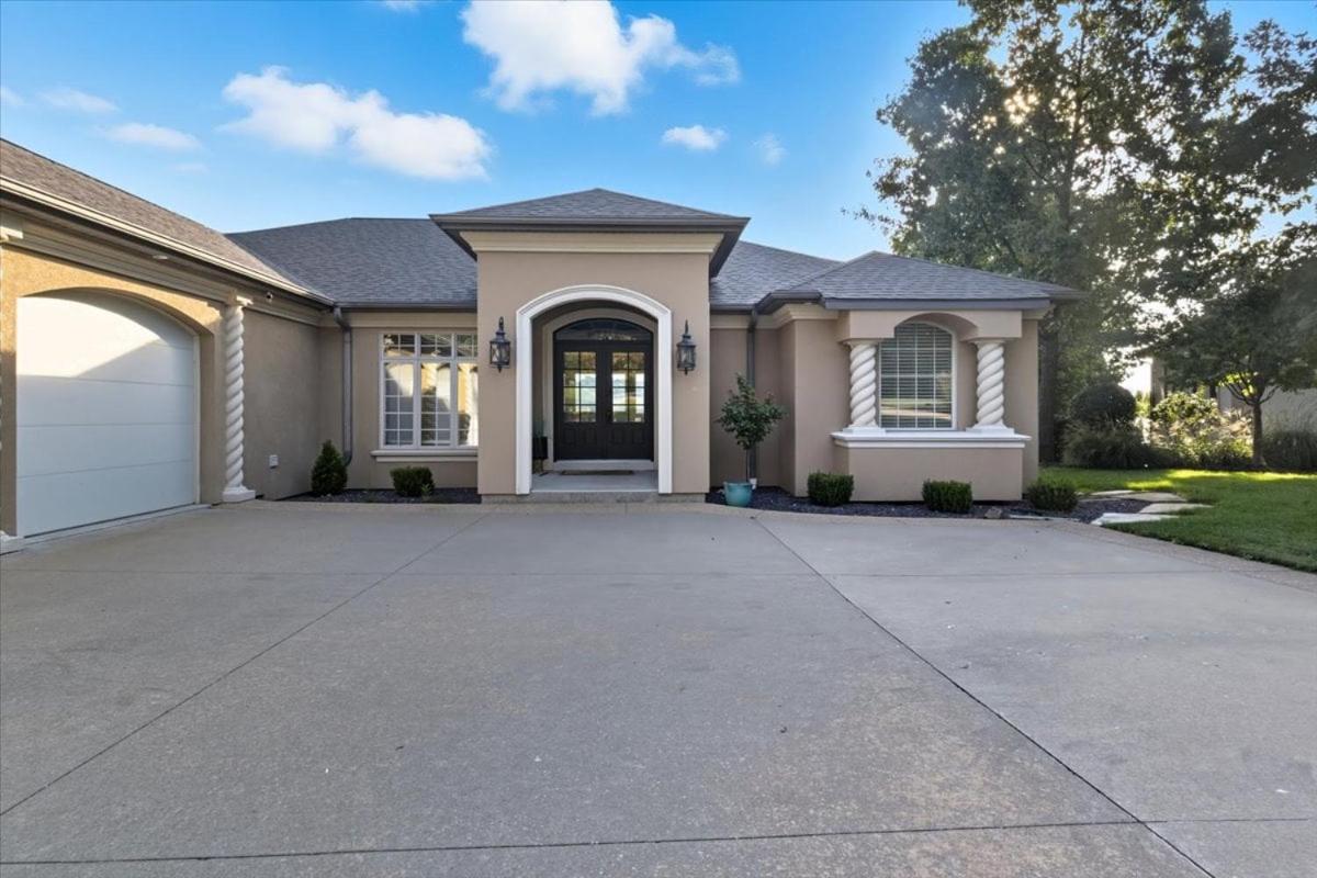 Luxury Lakefront Escape w/ Heated Pool, Hot Tub & Theater