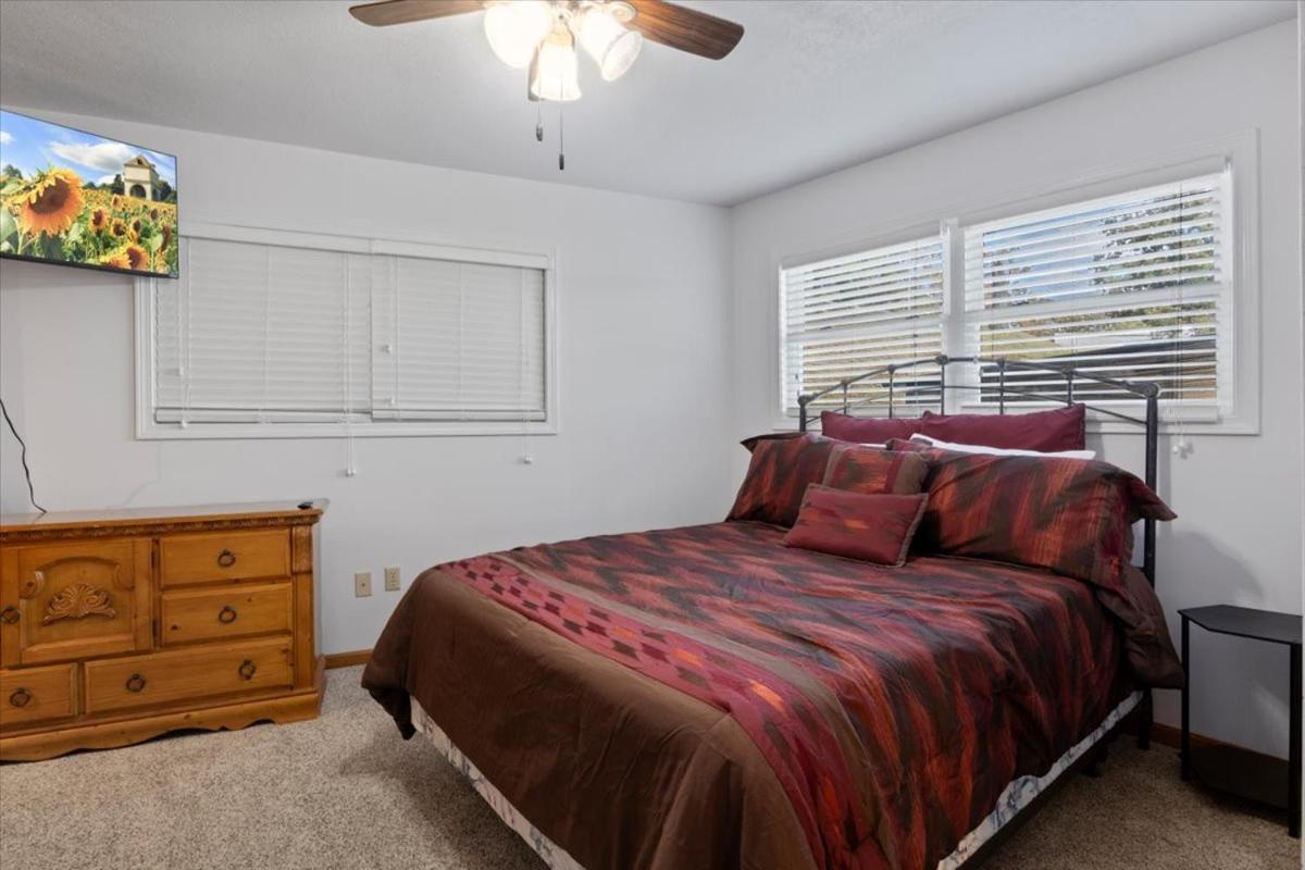 Newly Updated Interior, Sunroom w/ Hot Tub, Deck, Deep Water Dock, Boat & PWC Slips
