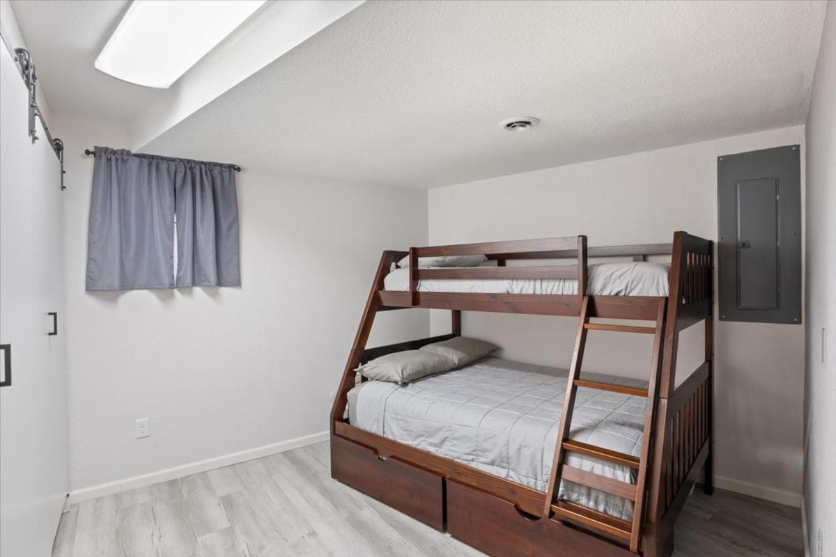 Newly Updated Interior, Sunroom w/ Hot Tub, Deck, Deep Water Dock, Boat & PWC Slips