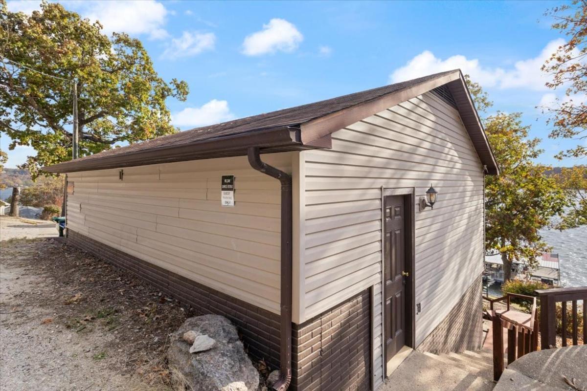 Newly Updated Interior, Sunroom w/ Hot Tub, Deck, Deep Water Dock, Boat & PWC Slips