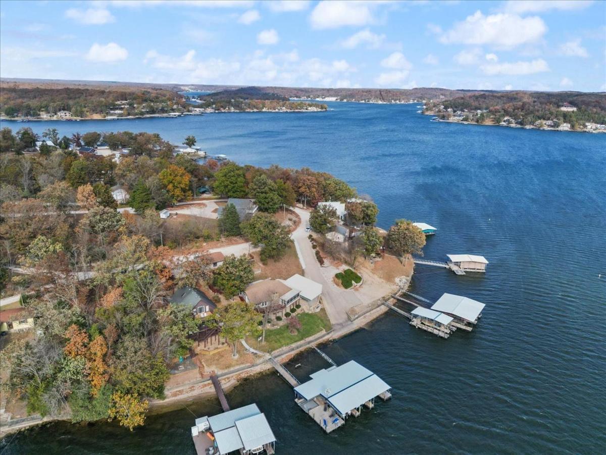 Newly Updated Interior, Sunroom w/ Hot Tub, Deck, Deep Water Dock, Boat & PWC Slips