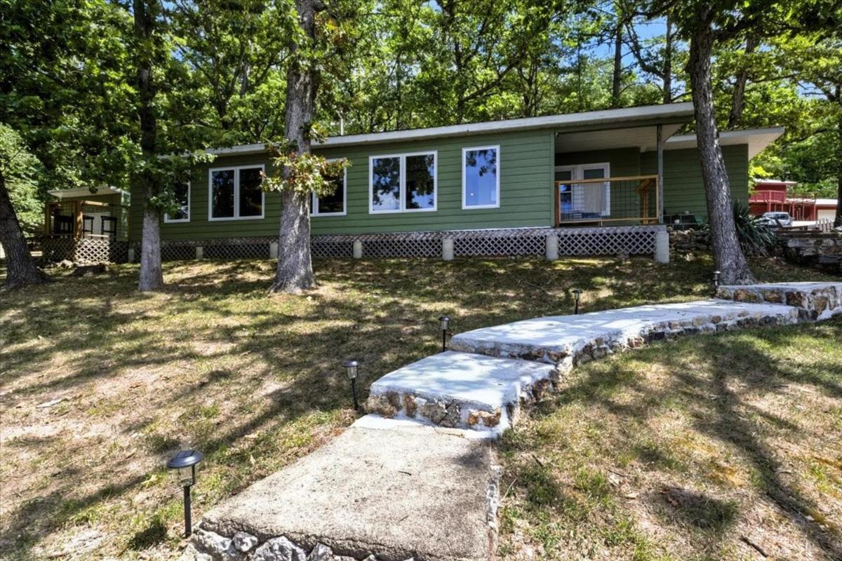 Lakefront Home w/ Dock, Boat Slip, Private Ramp, Kayaks, Paddle Boards & Firepit