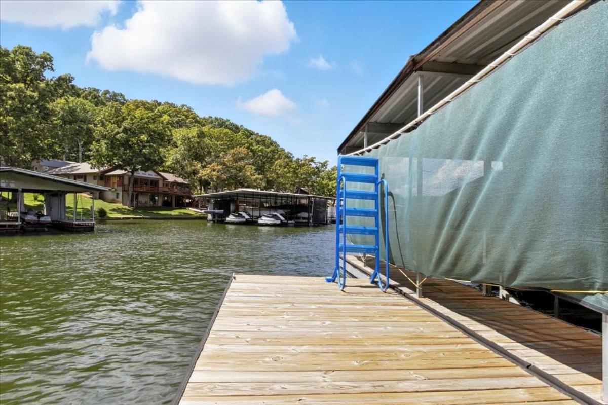 Lakefront Home w/ Dock, Boat Slip, Private Ramp, Kayaks, Paddle Boards & Firepit