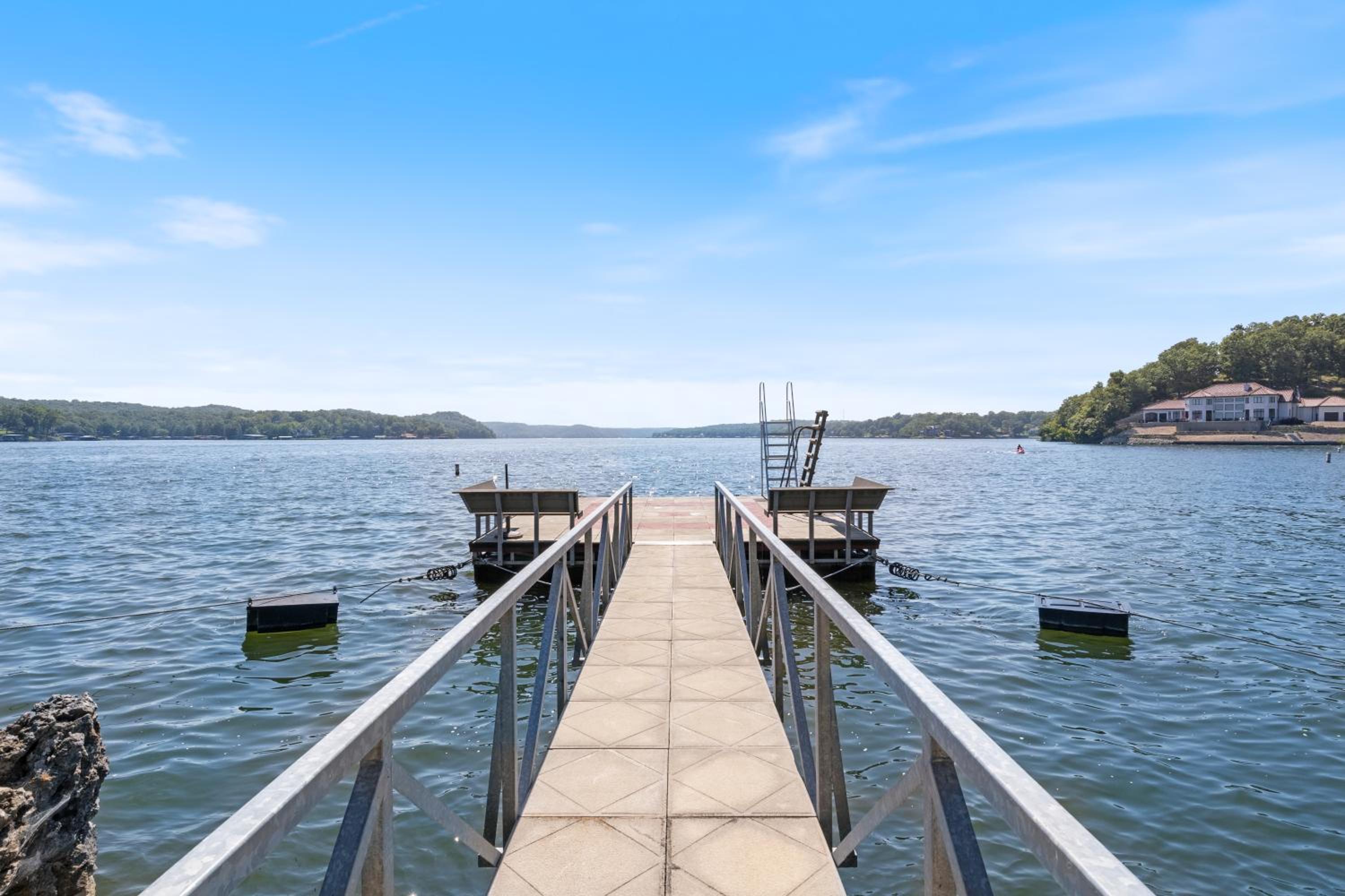 Incredible Views, Fishing, Private Dock & Slip