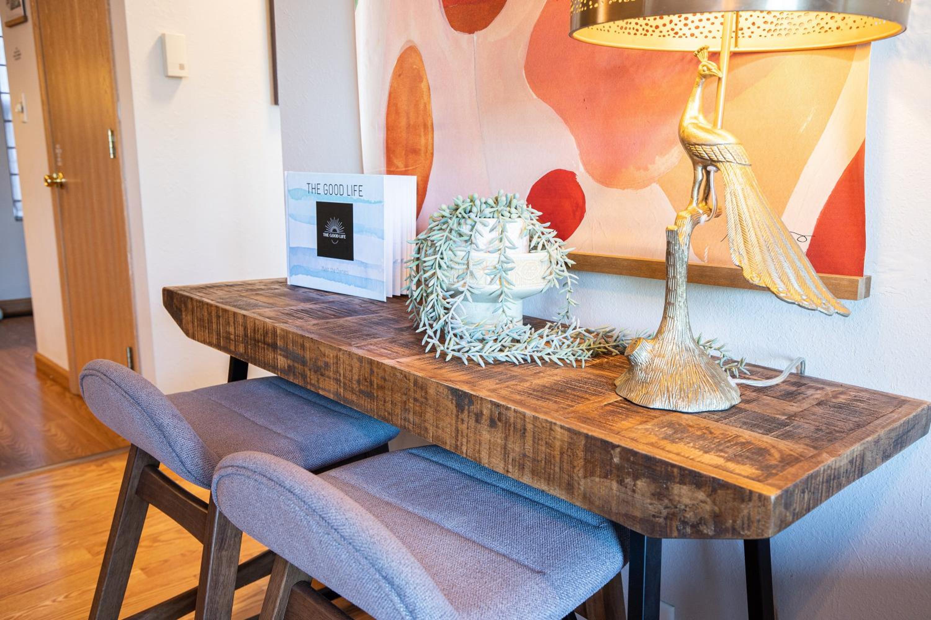 Perfect for Bachelor-Bachelorettes & Friend Groups!