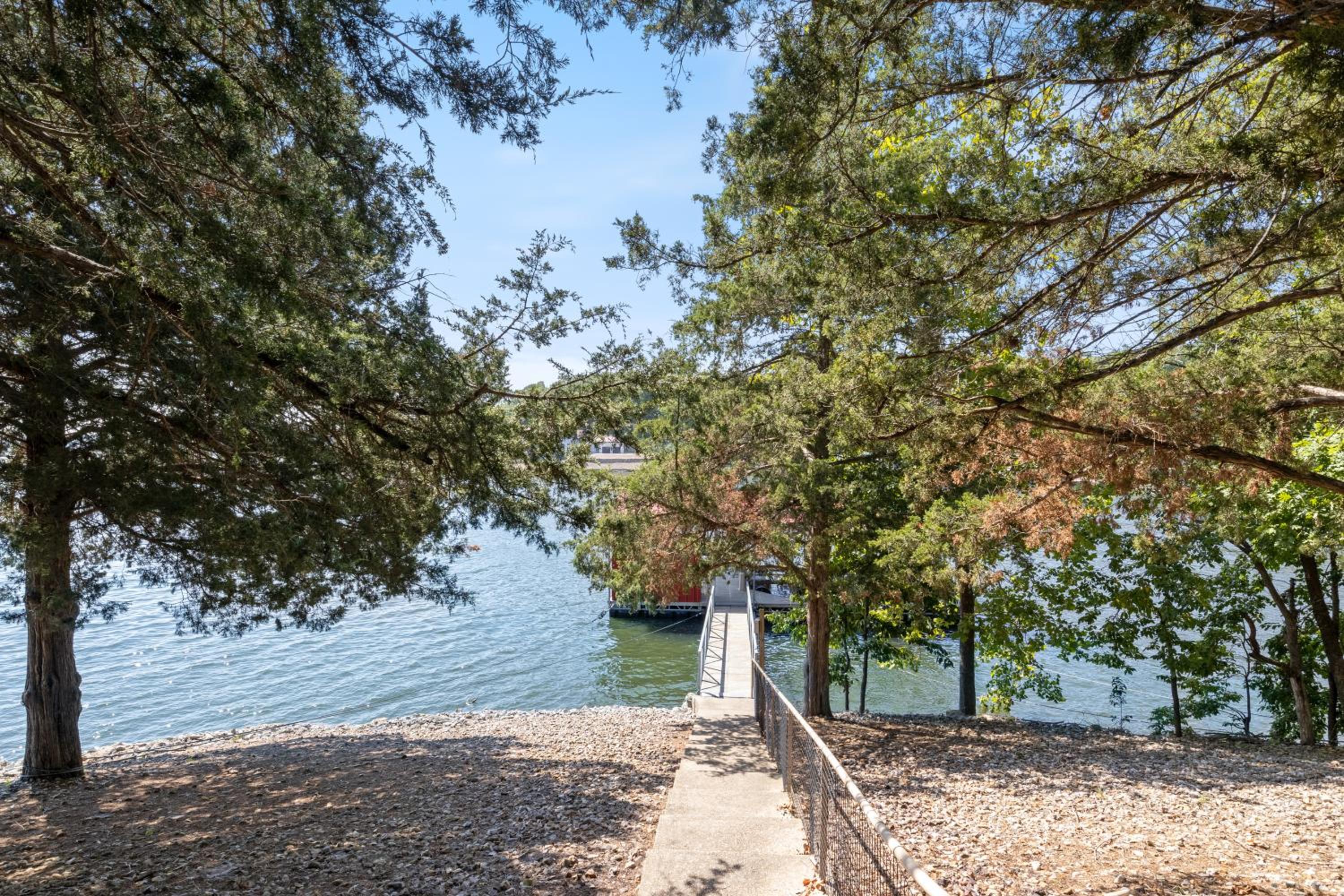 Incredible Views, Fishing, Private Dock & Slip