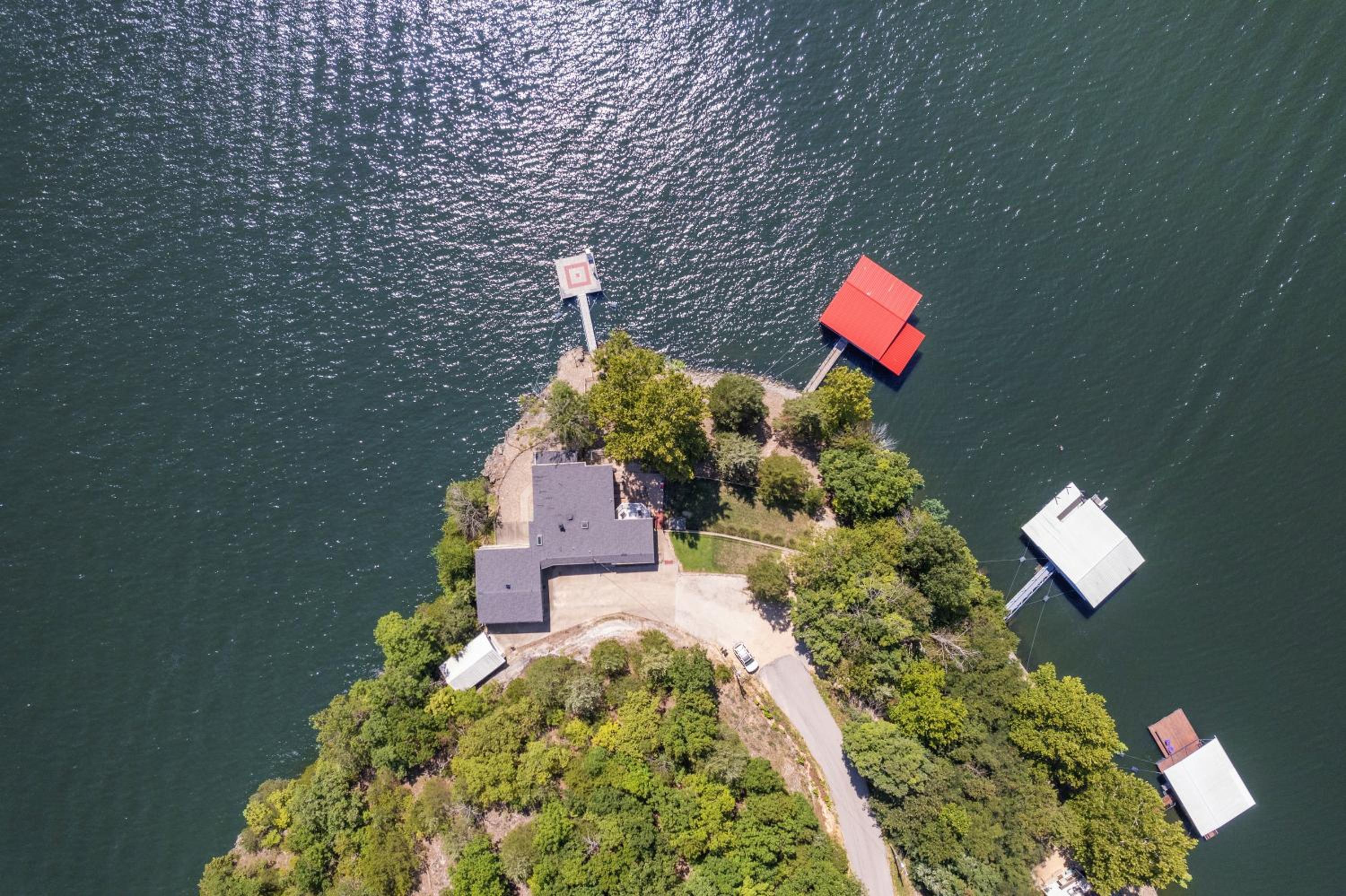Incredible Views, Fishing, Private Dock & Slip