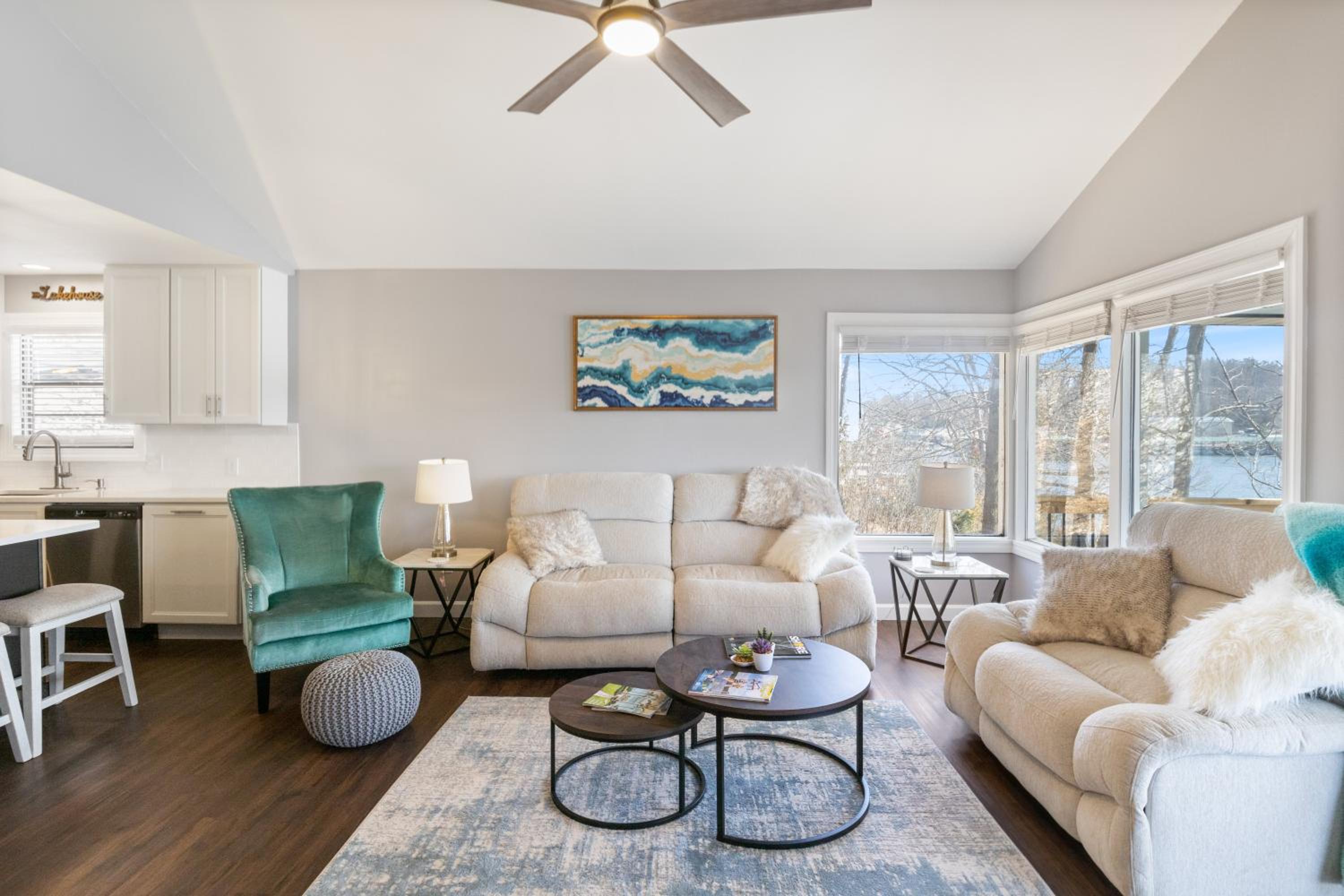 Spacious, Central Location, Fire Pit, Boat Slip