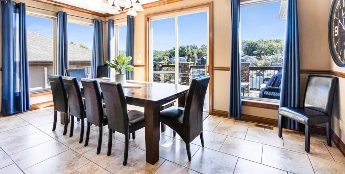Porto Cima w/ Game Room, Dock, Boat Slip, Kayaks, Lakeside Fireplace & Hot Tub