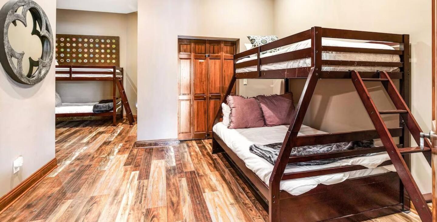 Porto Cima w/ Game Room, Dock, Boat Slip, Kayaks, Lakeside Fireplace & Hot Tub