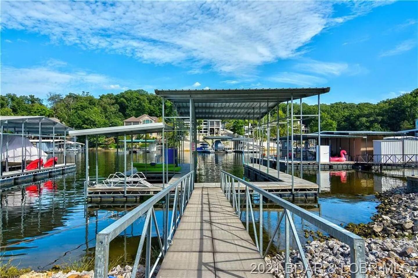Porto Cima w/ Game Room, Dock, Boat Slip, Kayaks, Lakeside Fireplace & Hot Tub