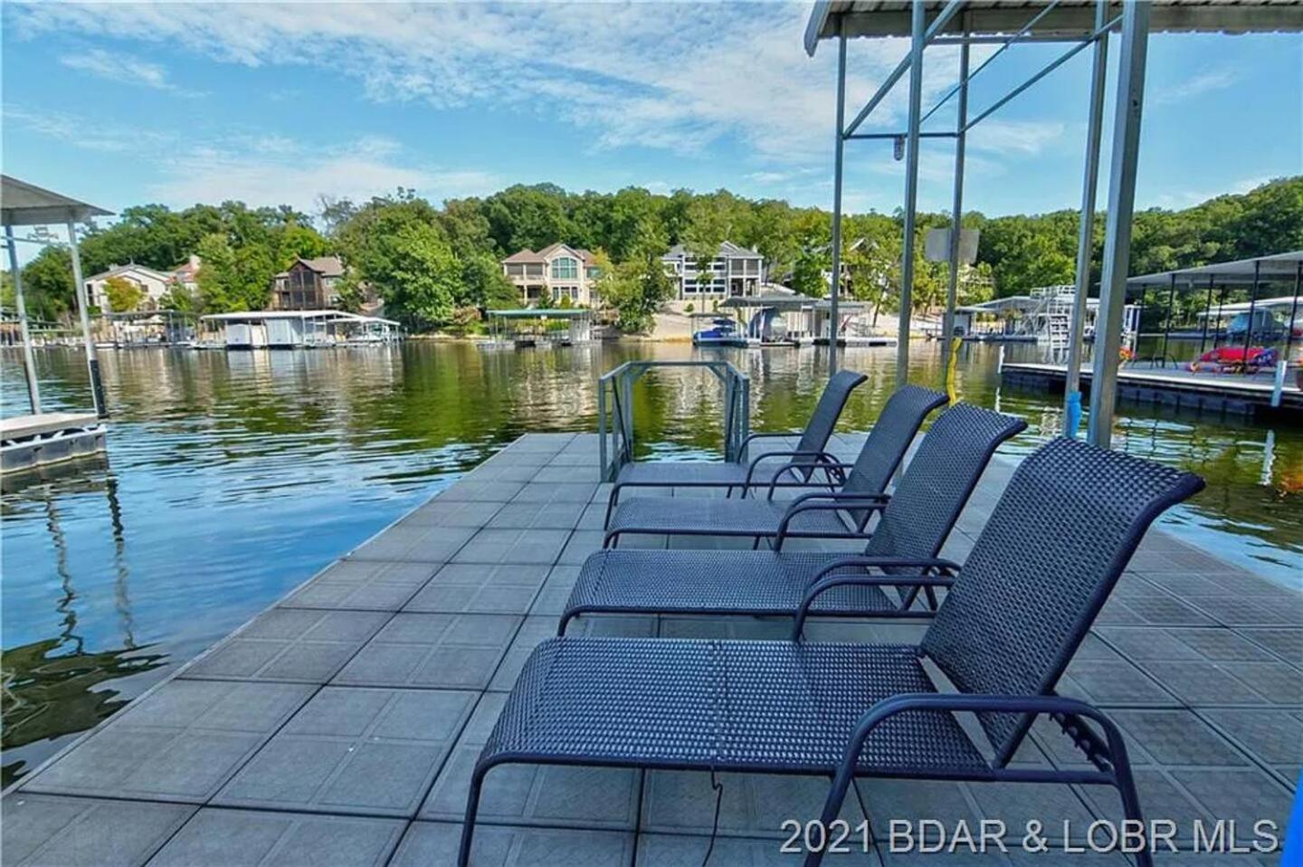 Porto Cima w/ Game Room, Dock, Boat Slip, Kayaks, Lakeside Fireplace & Hot Tub
