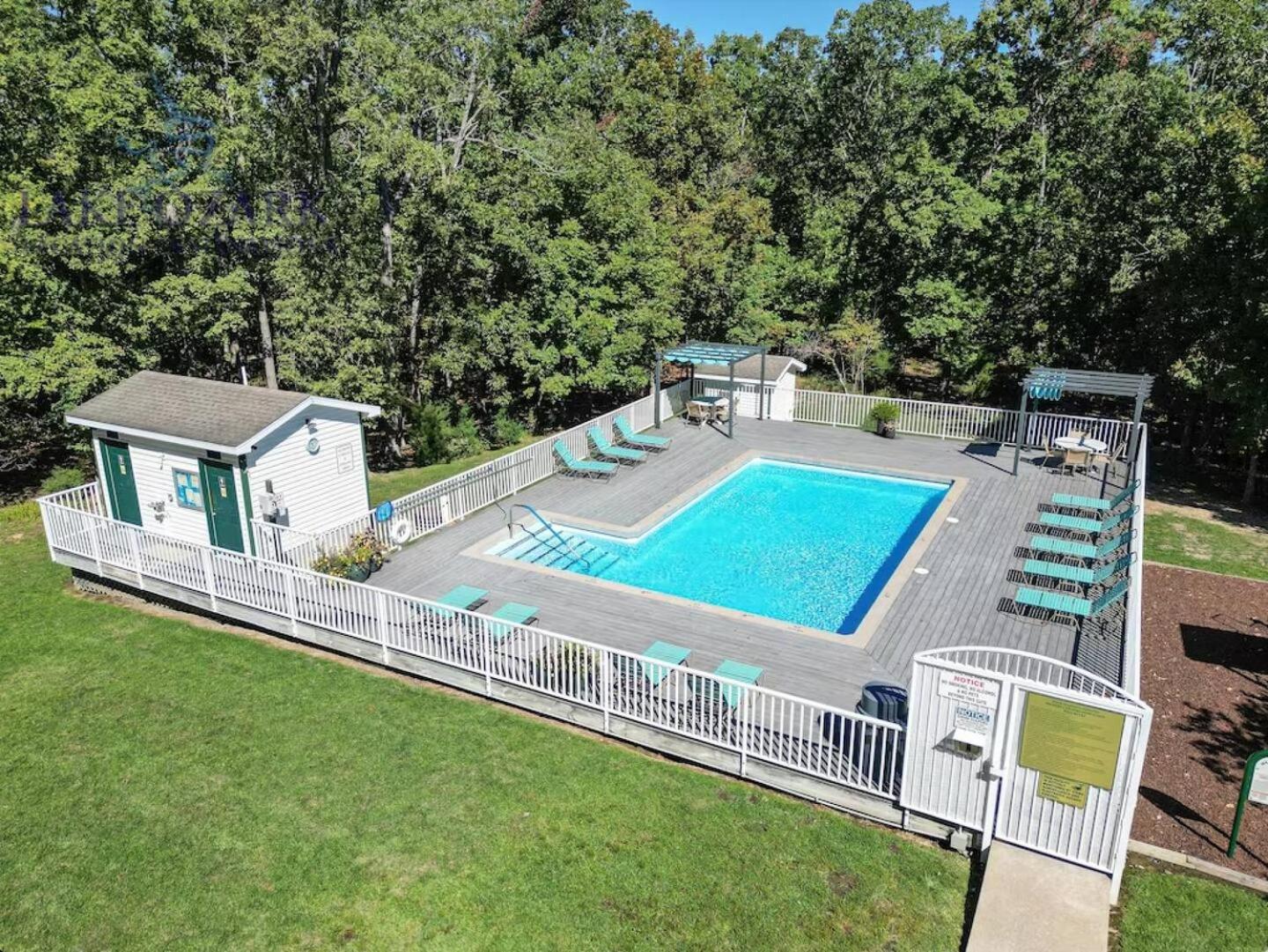 Porto Cima w/ Game Room, Dock, Boat Slip, Kayaks, Lakeside Fireplace & Hot Tub