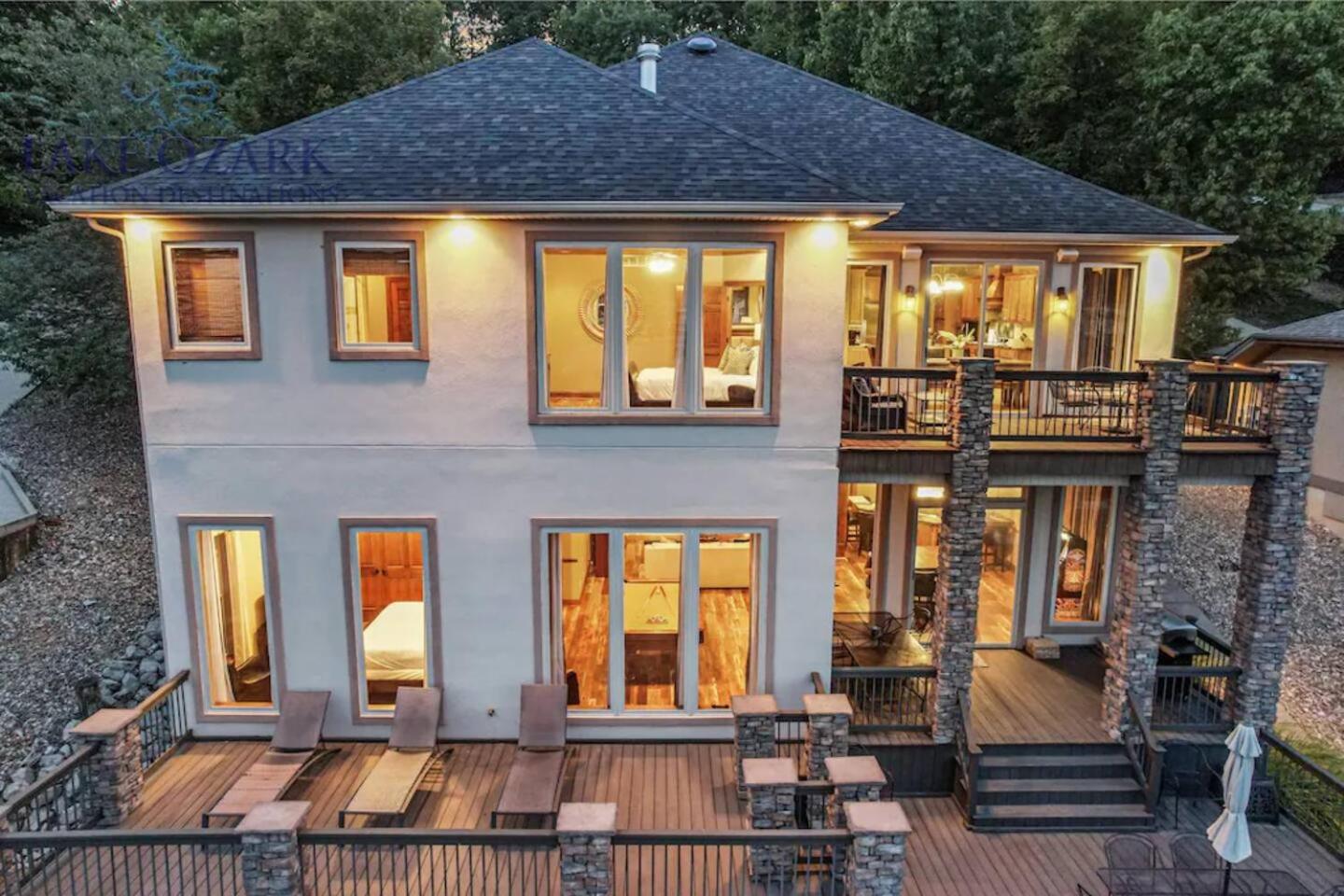 Porto Cima w/ Game Room, Dock, Boat Slip, Kayaks, Lakeside Fireplace & Hot Tub