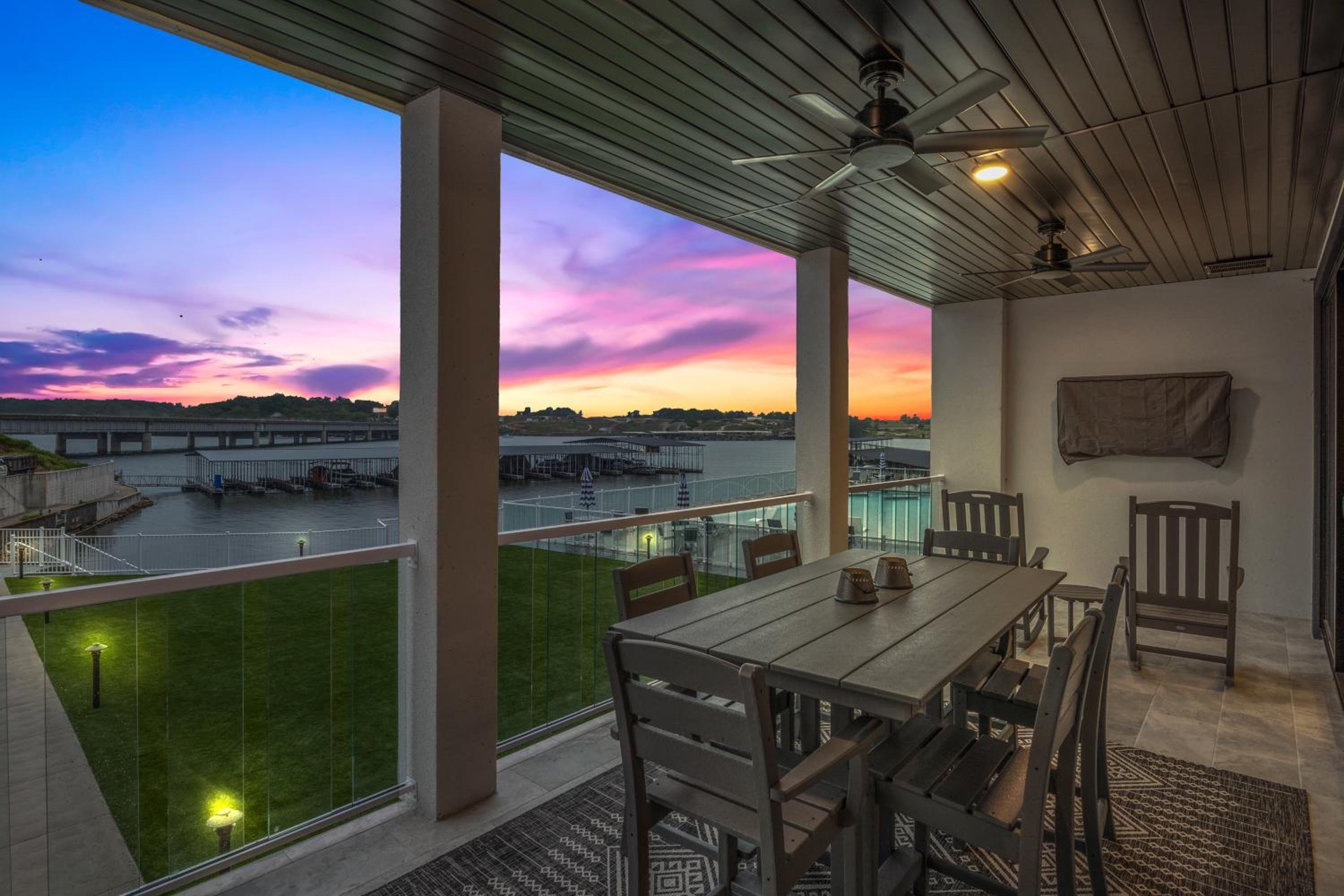 Topsider Experience in the Heart of Osage Beach