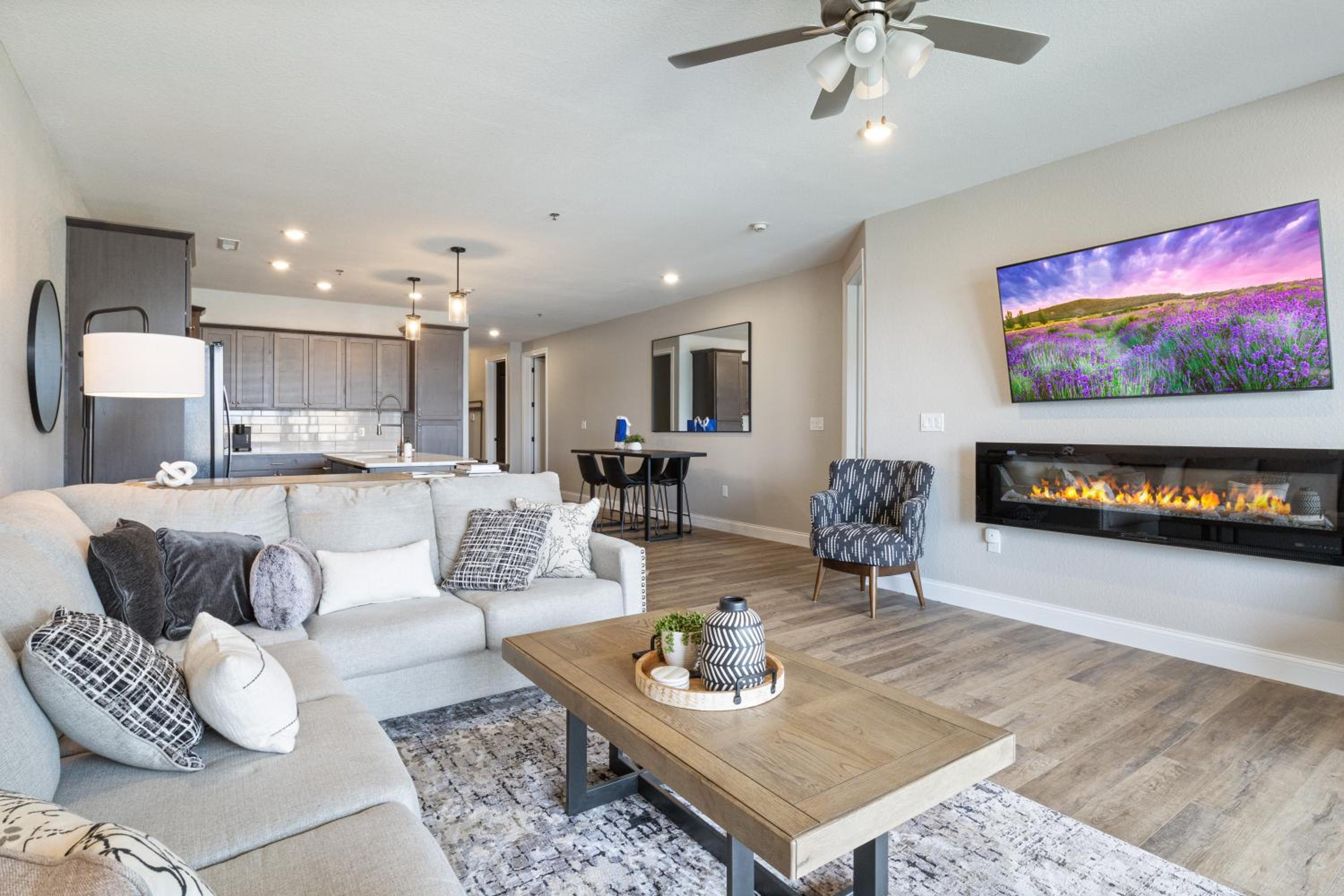 Topsider Experience in the Heart of Osage Beach