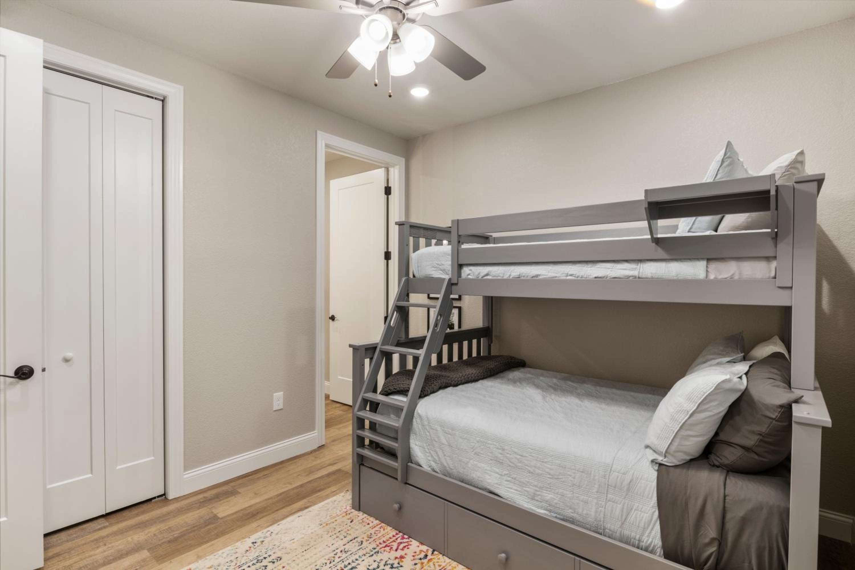 Topsider Experience in the Heart of Osage Beach