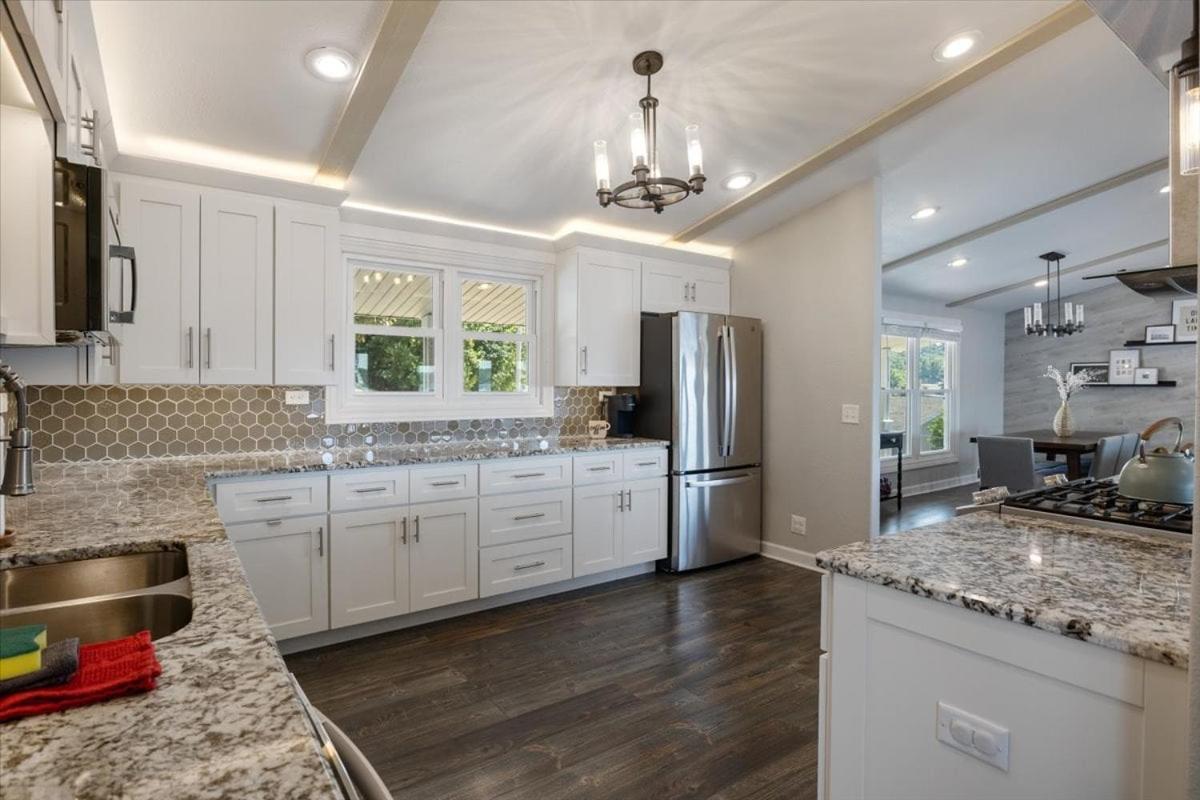 Lakefront Home with Game Room, Firepits & Gazebo at 3MM