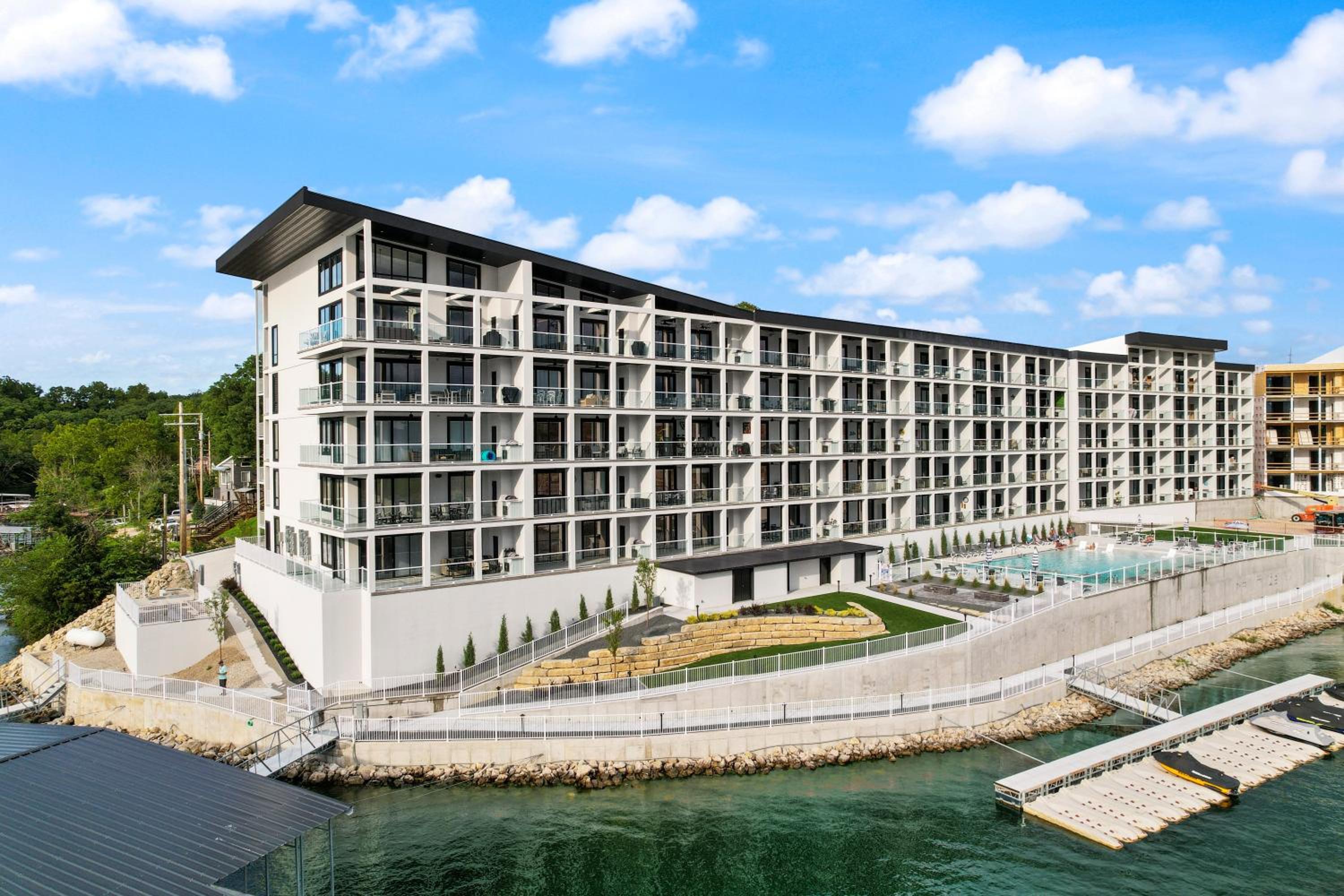 Topsider Experience in the Heart of Osage Beach