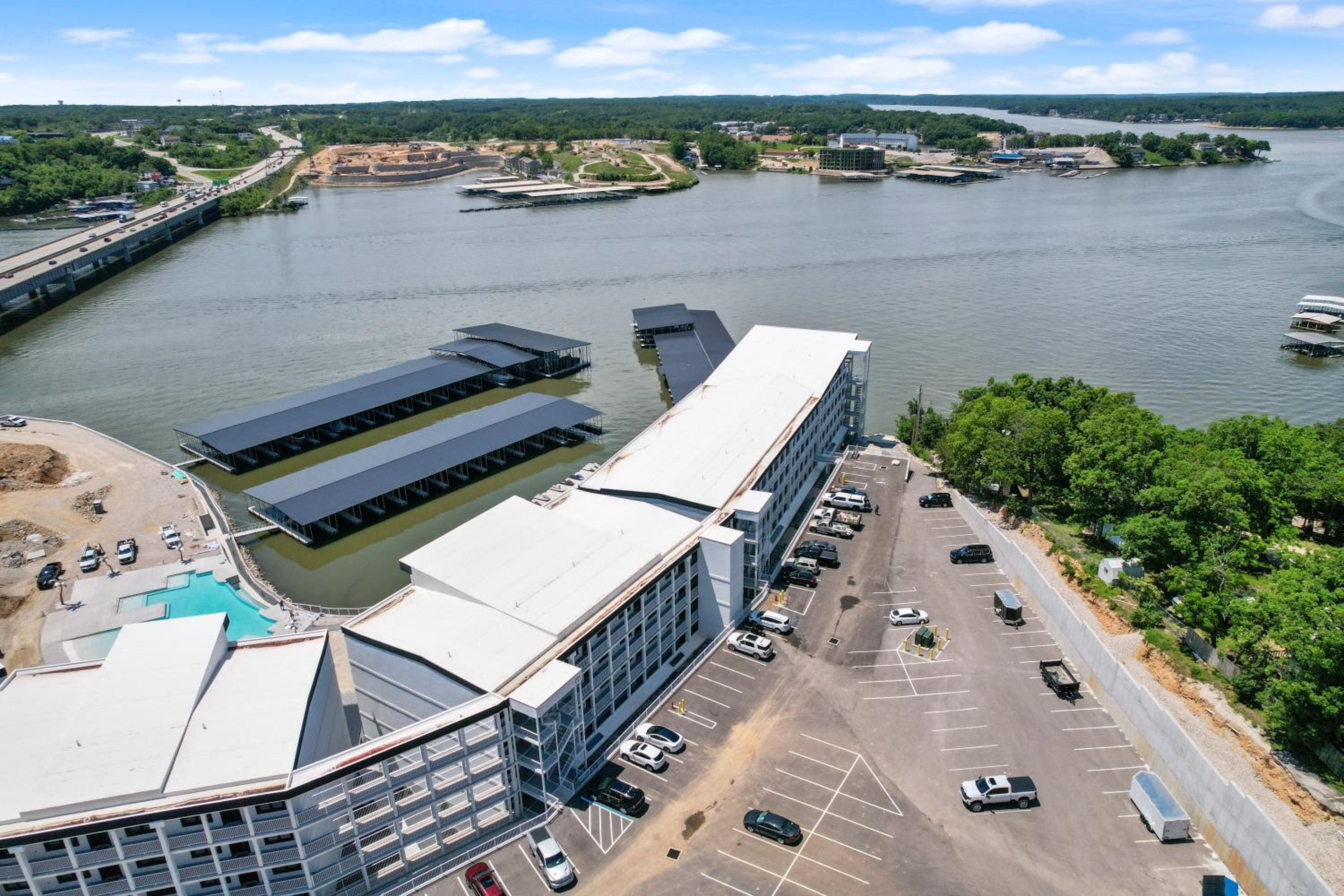 Topsider Experience in the Heart of Osage Beach