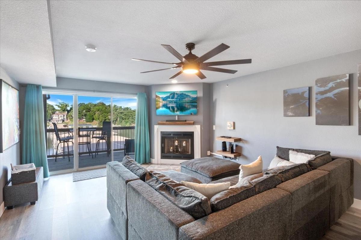 Lakeview Condo w/ 2 Pools & Beach - Family Fun Awaits at 21MM