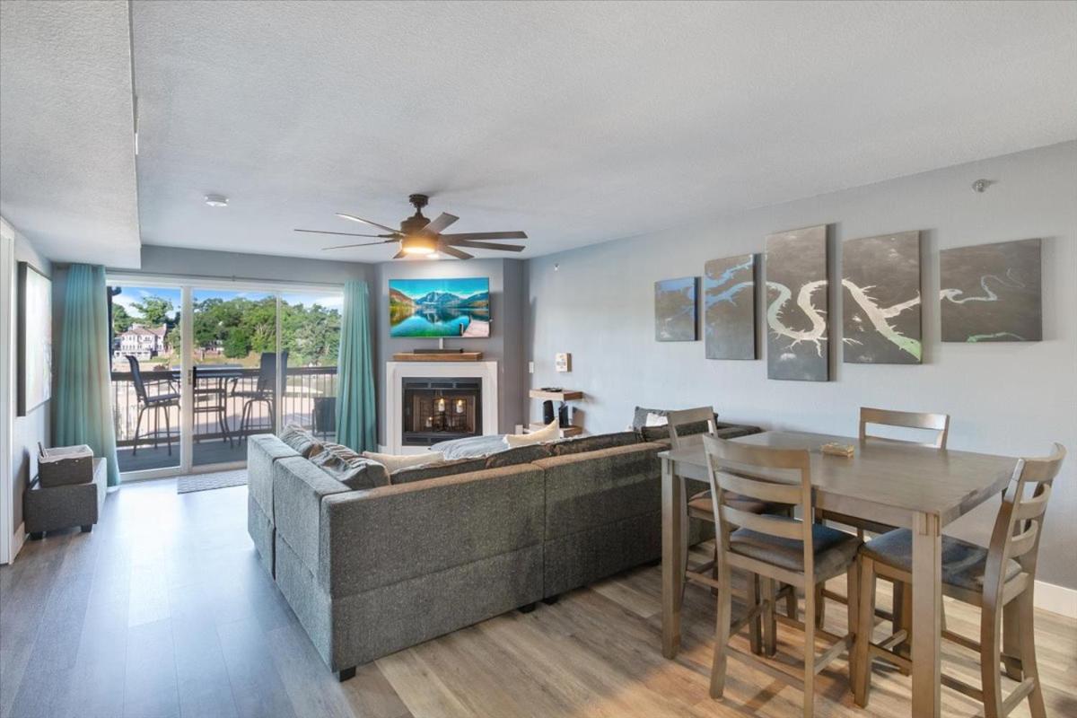 Lakeview Condo w/ 2 Pools & Beach - Family Fun Awaits at 21MM