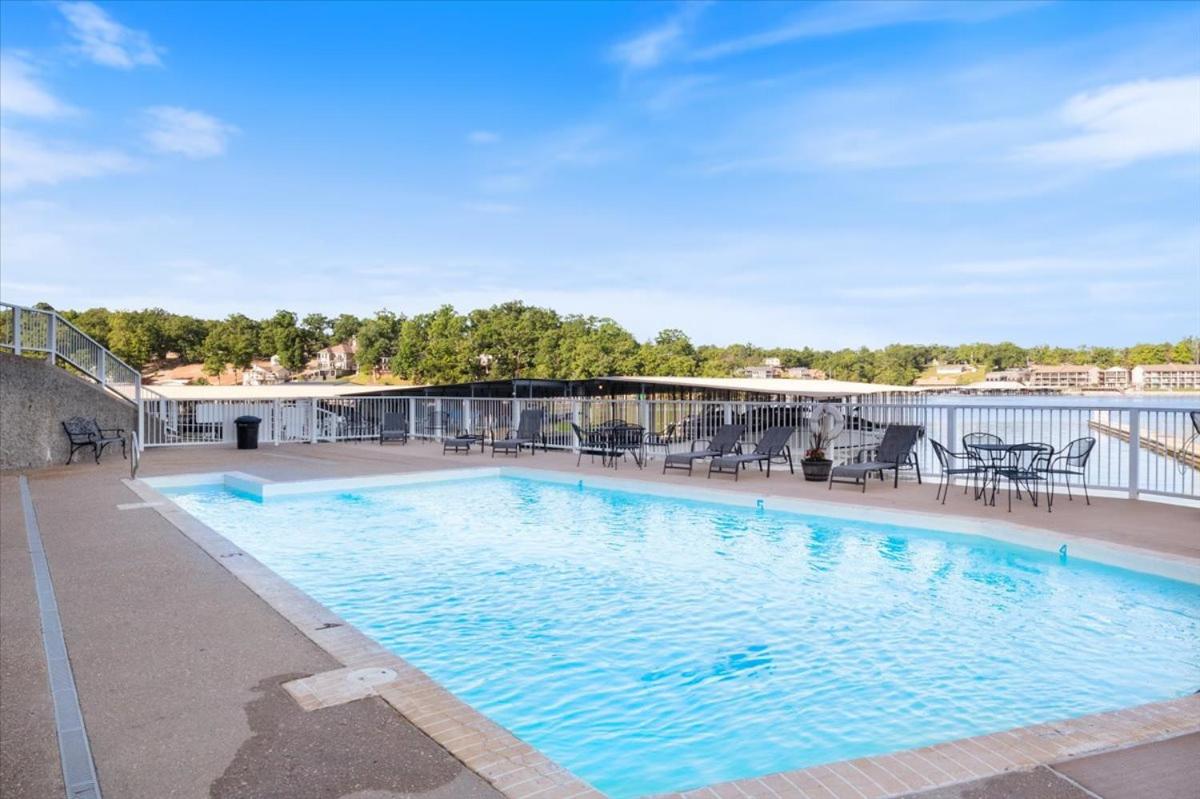 Lakeview Condo w/ 2 Pools & Beach - Family Fun Awaits at 21MM