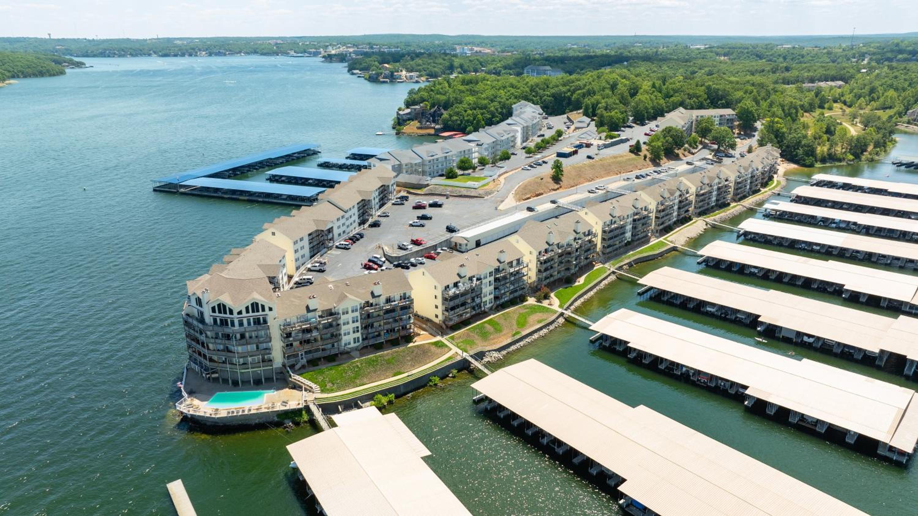 Lakeview Condo w/ 2 Pools & Beach - Family Fun Awaits at 21MM
