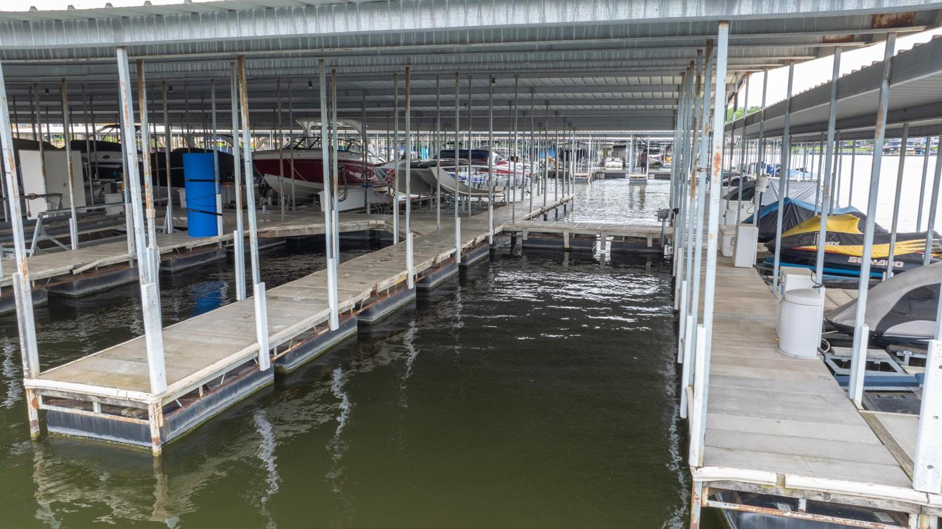 Lakeview Condo w/ 2 Pools & Beach - Family Fun Awaits at 21MM