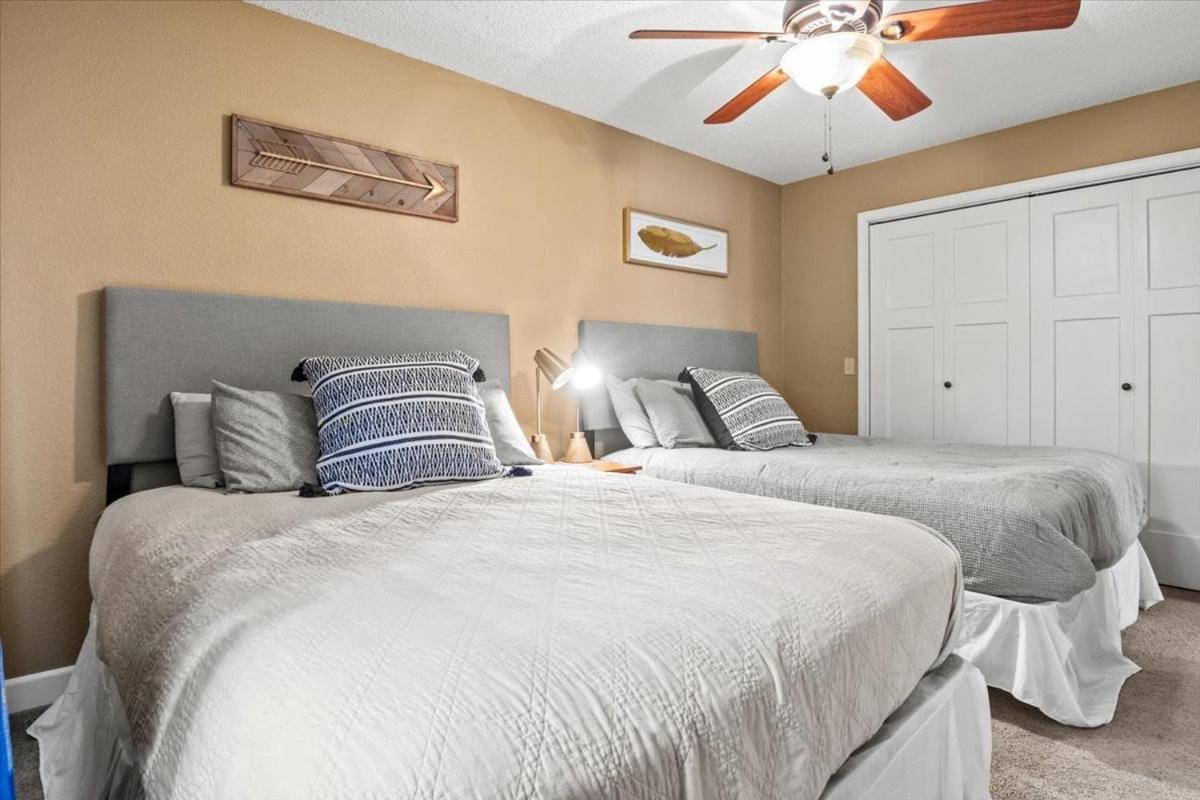New! Deep Cove with Kayaks-Paddle Board-Fire Pit