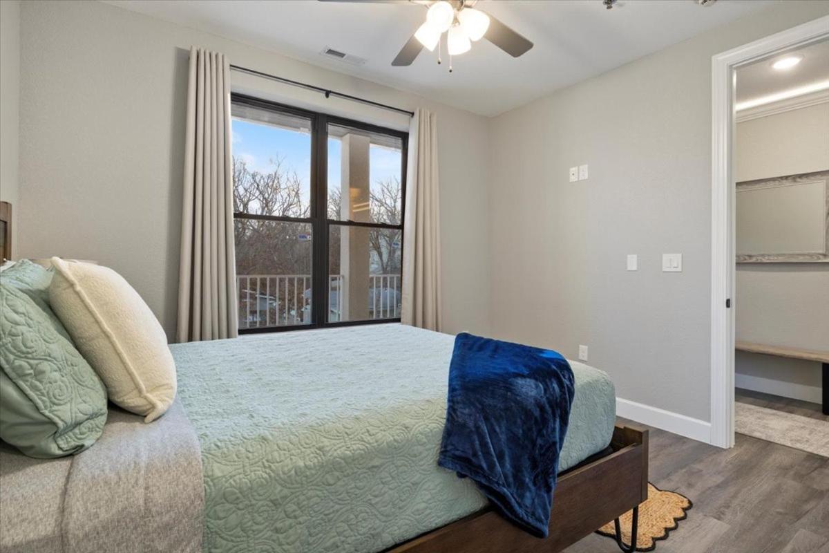 Topsider Condo w/ Updated Design & Amazing Main Channel Views