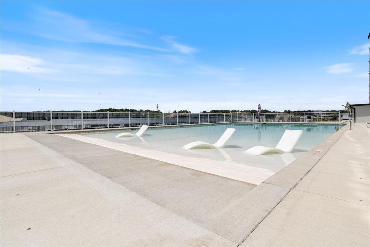 Topsider Condo w/ Updated Design & Amazing Main Channel Views
