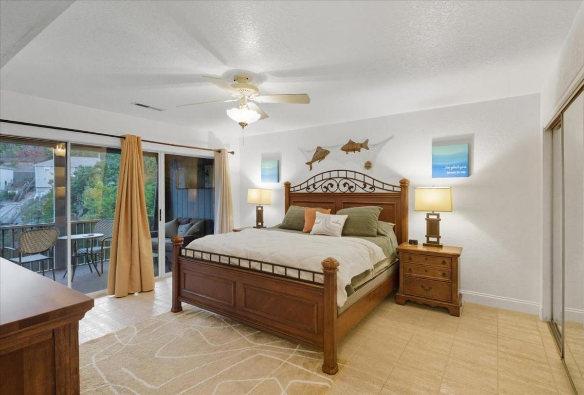 Lakefront Condo with 2 Pools, Courts, Trails & Patios at 12MM