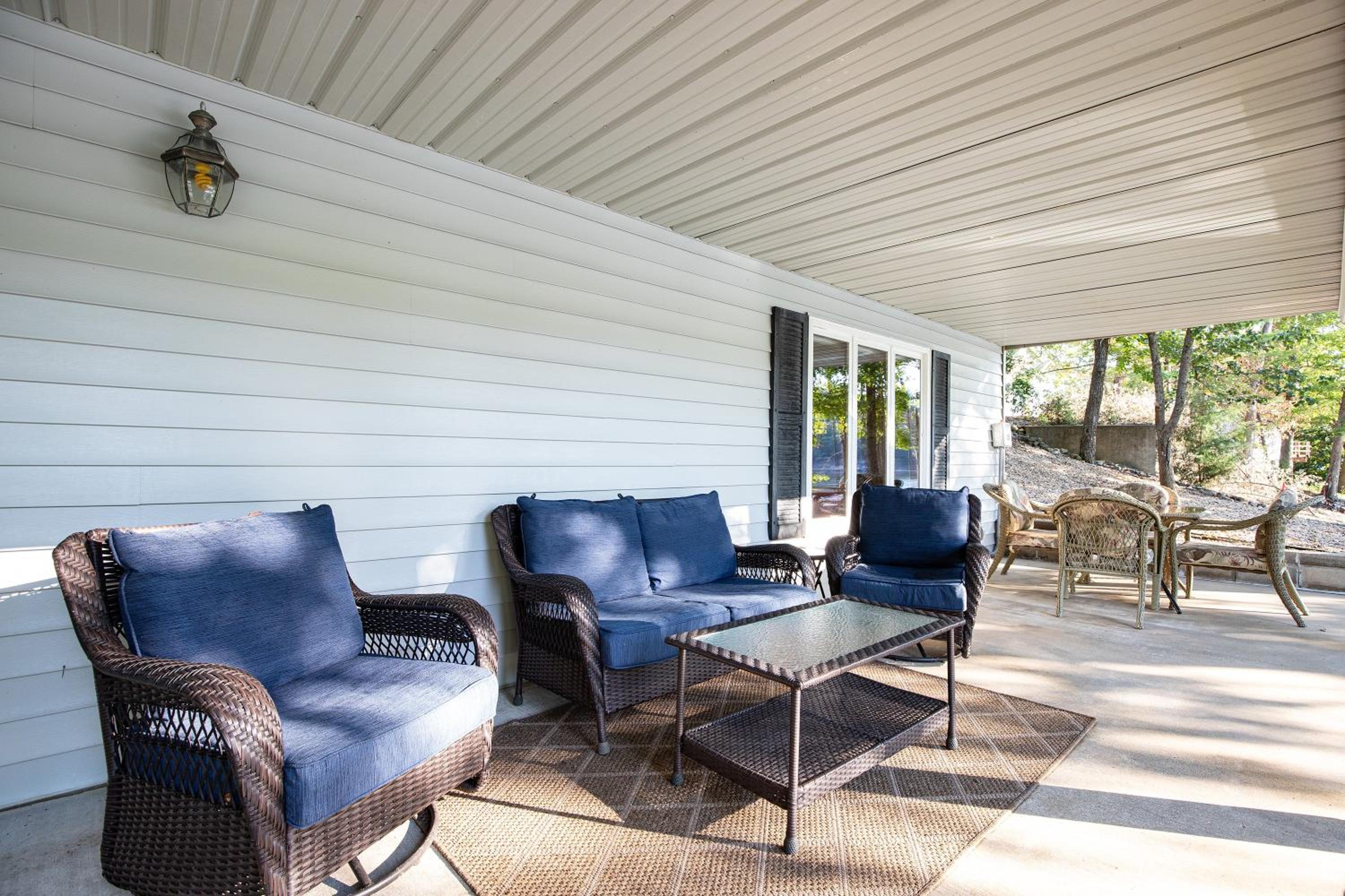 Ideal Cove with Amazing Dock, Kayaks & Fire Pit